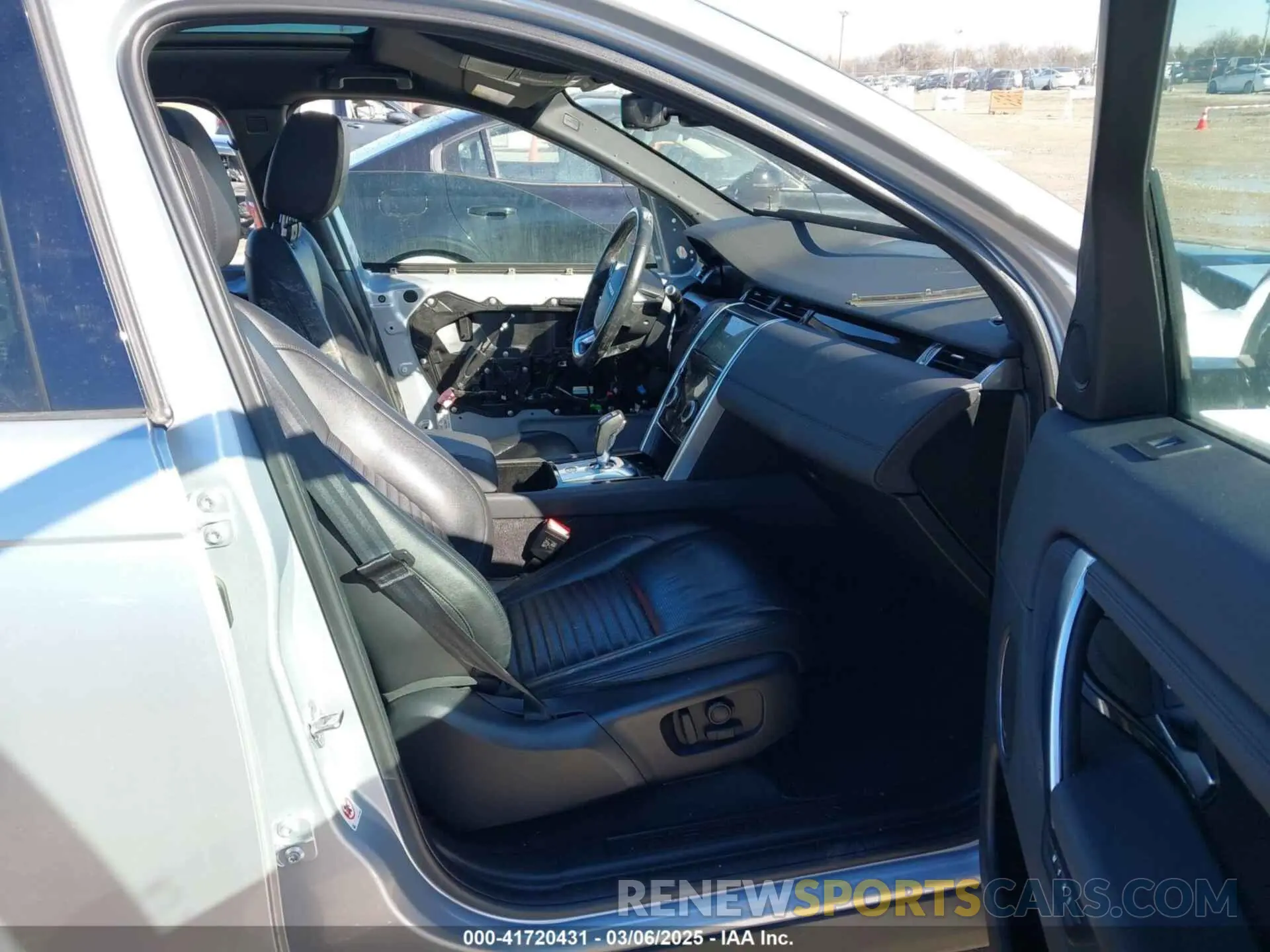 5 fotografías del automóvil dañado SALCP2FX8LH839952 LAND ROVER DISCOVERY SPORT 2020
