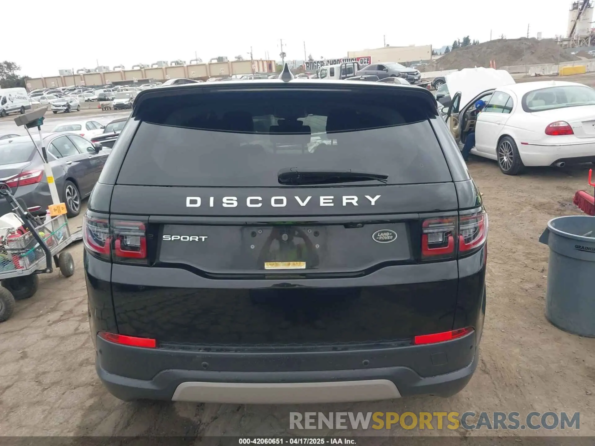 16 fotografías del automóvil dañado SALCJ2FX4MH901558 LAND ROVER DISCOVERY SPORT 2021