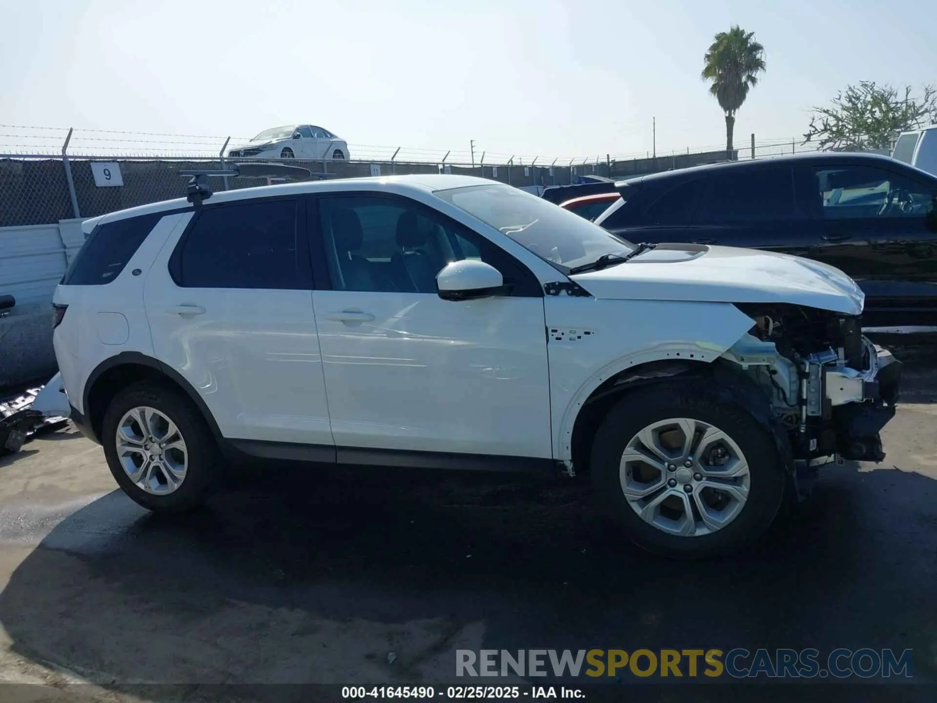 14 fotografías del automóvil dañado SALCJ2FX5MH889260 LAND ROVER DISCOVERY SPORT 2021