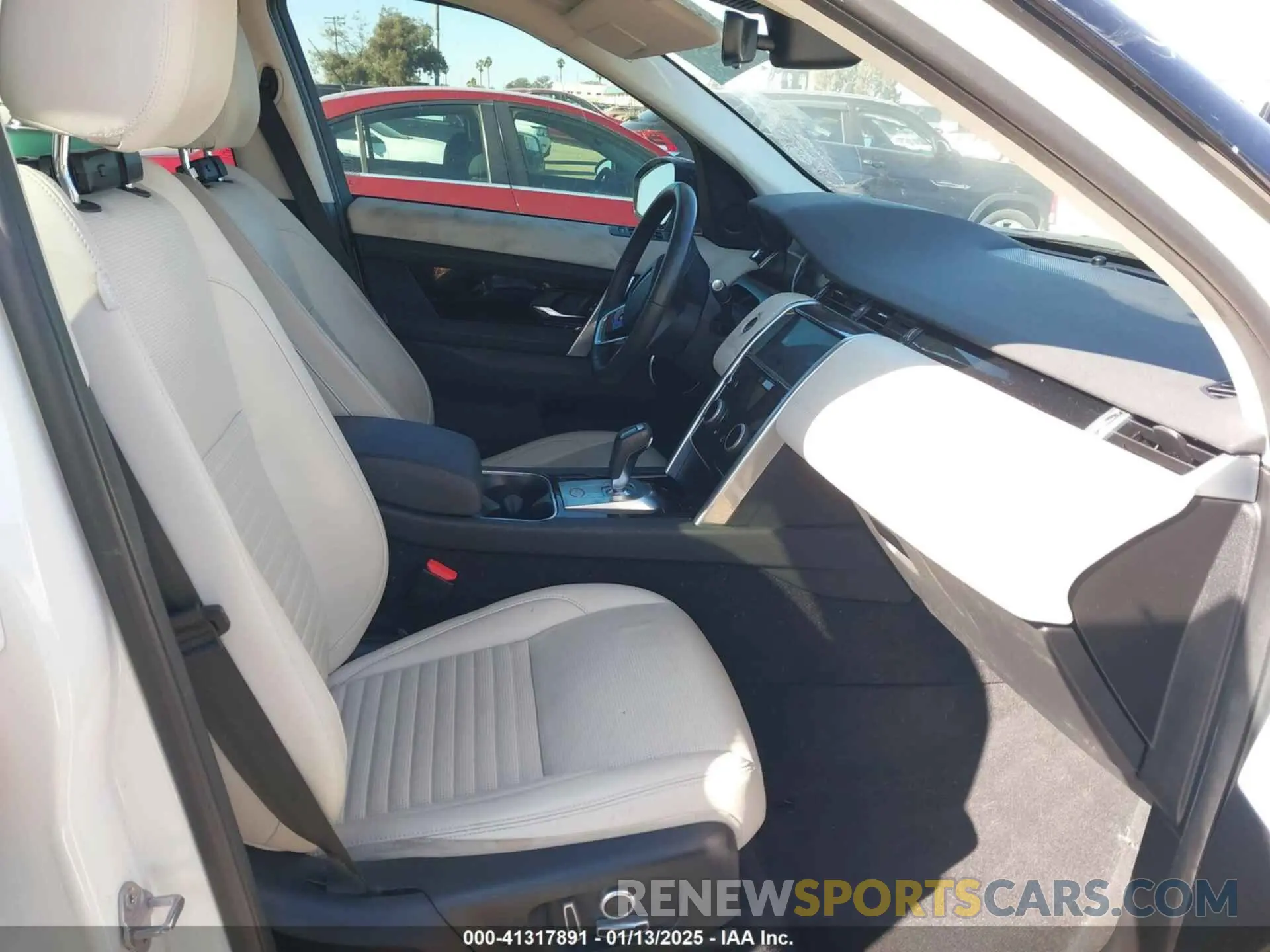 5 fotografías del automóvil dañado SALCJ2FXXPH915453 LAND ROVER DISCOVERY SPORT 2023