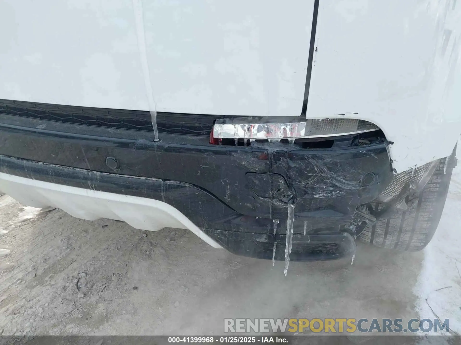 17 fotografías del automóvil dañado SALCL2FX0RH351888 LAND ROVER DISCOVERY SPORT 2024