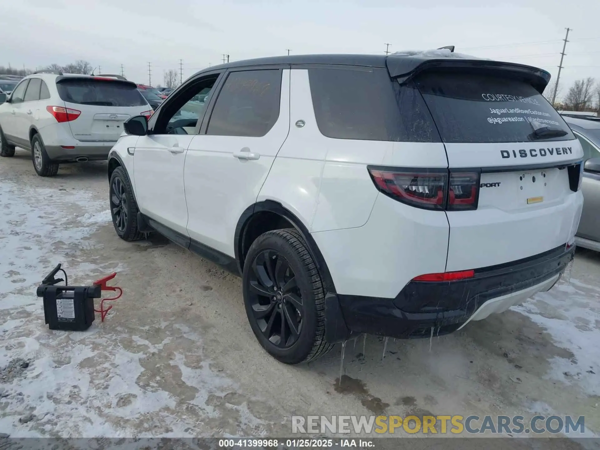 3 fotografías del automóvil dañado SALCL2FX0RH351888 LAND ROVER DISCOVERY SPORT 2024