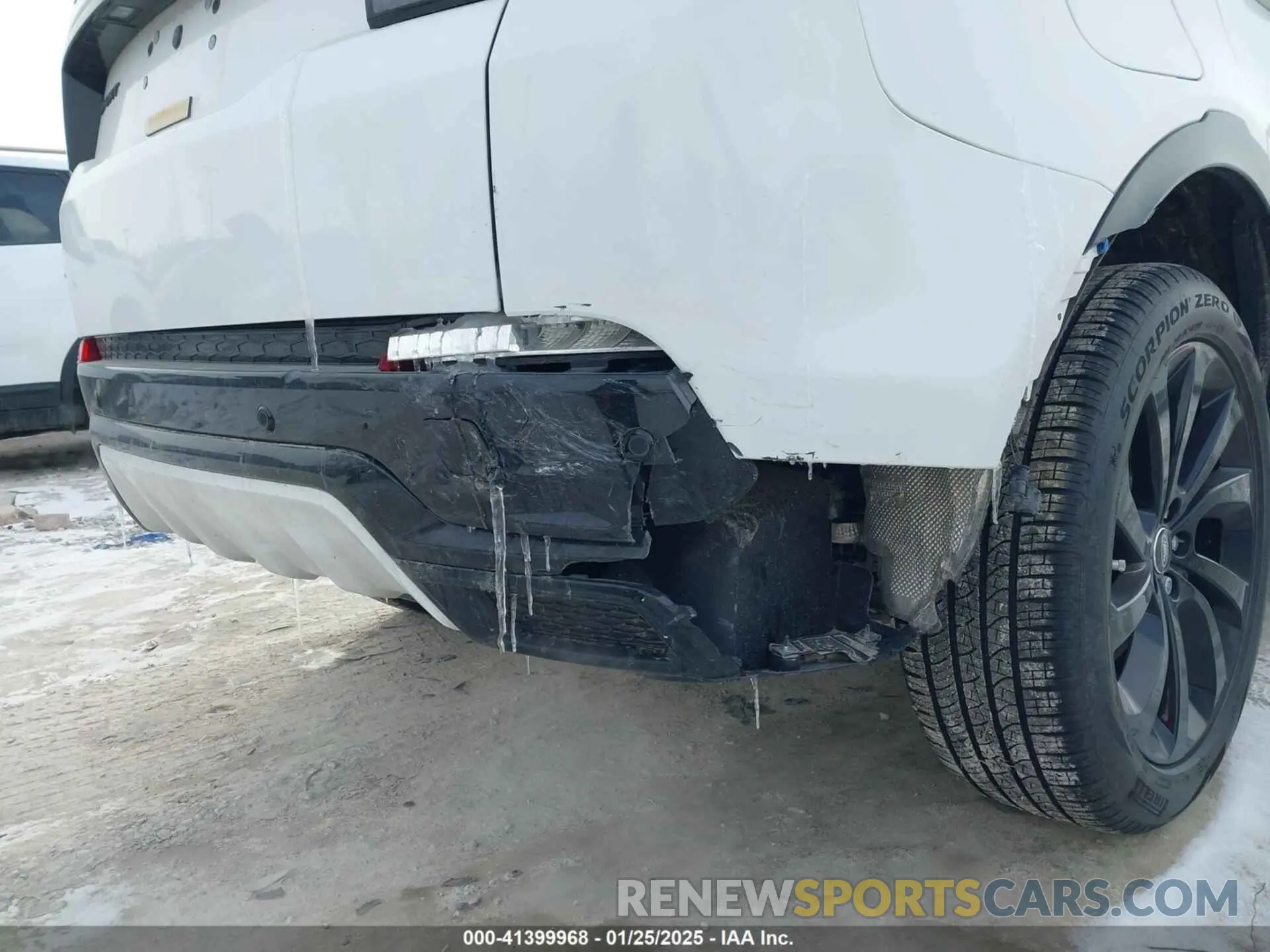 6 fotografías del automóvil dañado SALCL2FX0RH351888 LAND ROVER DISCOVERY SPORT 2024