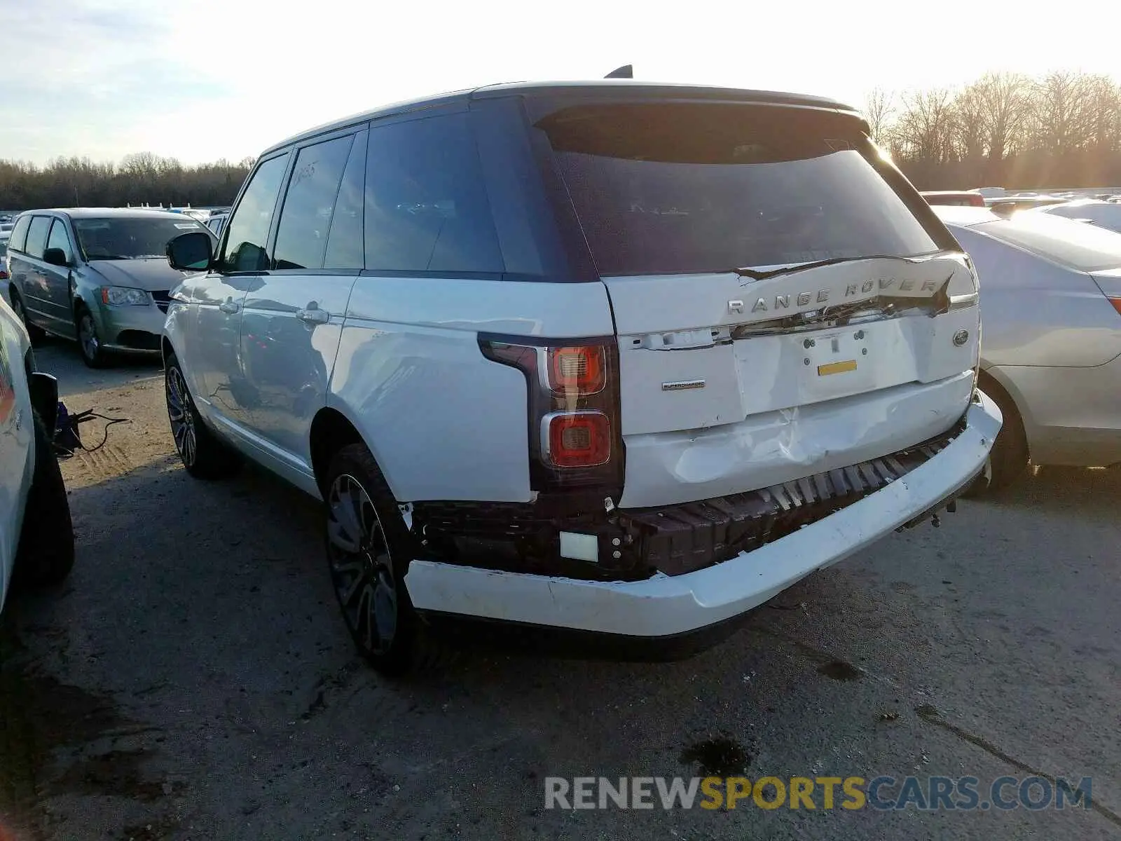 3 fotografías del automóvil dañado SALGS2RE8KA543573 LAND ROVER RANGE ROVE 2019