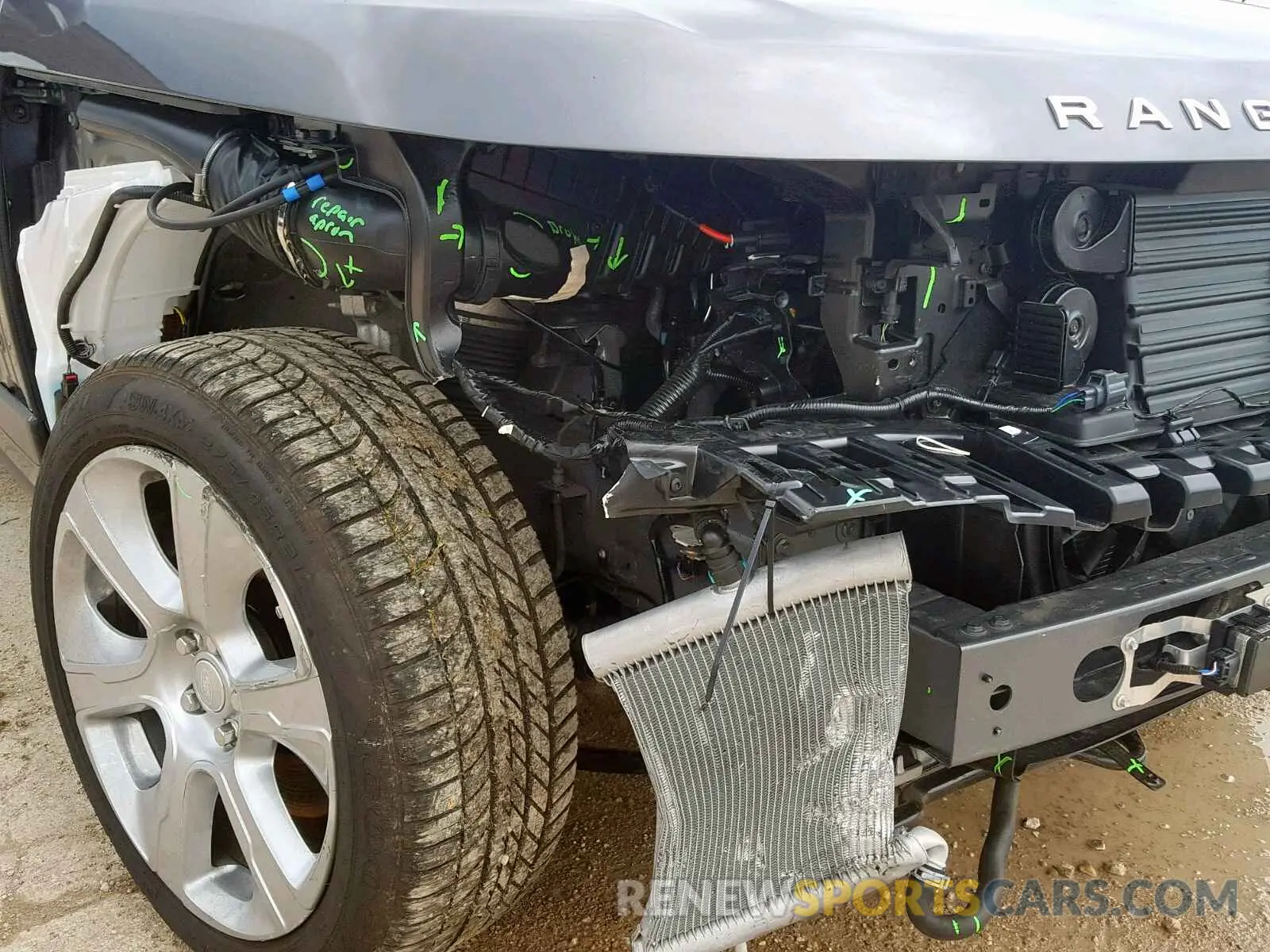 9 fotografías del automóvil dañado SALGS2SVXKA533654 LAND ROVER RANGE ROVE 2019