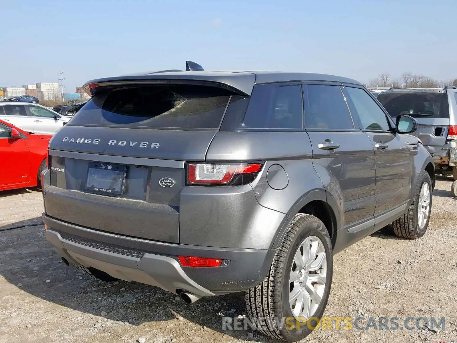 4 fotografías del automóvil dañado SALVP2RX0KH330831 LAND ROVER RANGE ROVE 2019