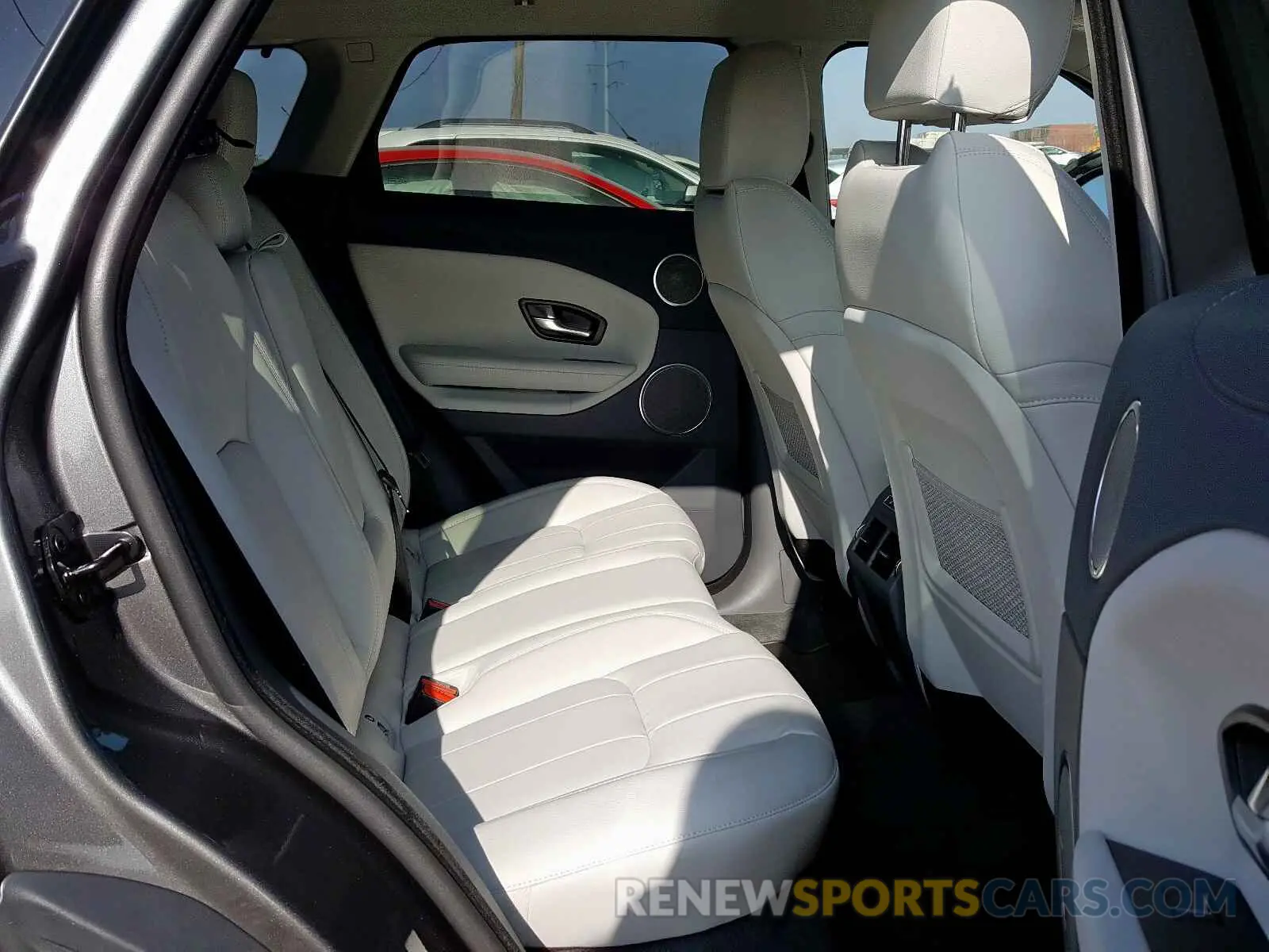 6 fotografías del automóvil dañado SALVP2RX0KH330831 LAND ROVER RANGE ROVE 2019