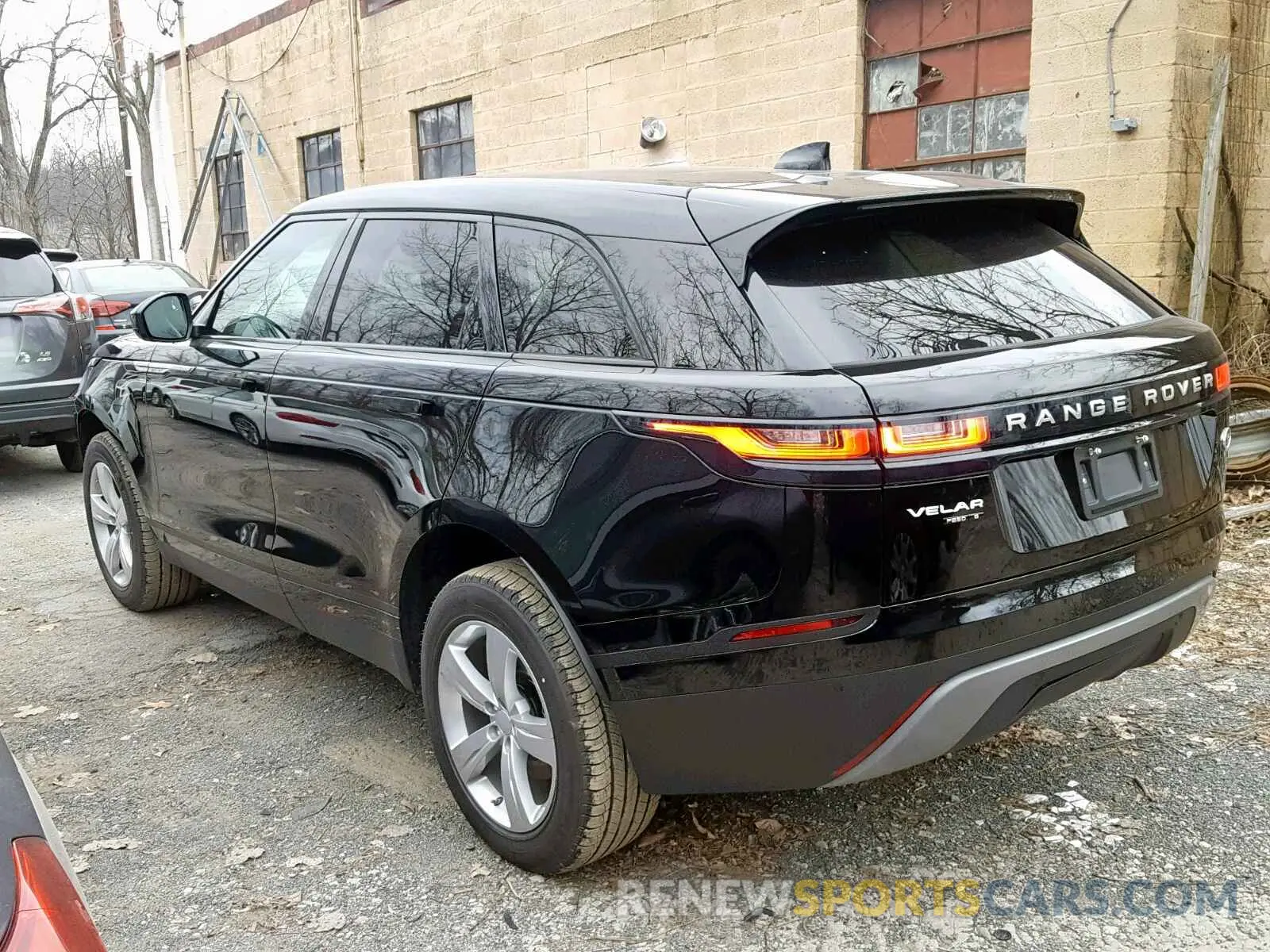 3 fotografías del automóvil dañado SALYB2EX3KA798532 LAND ROVER RANGE ROVE 2019