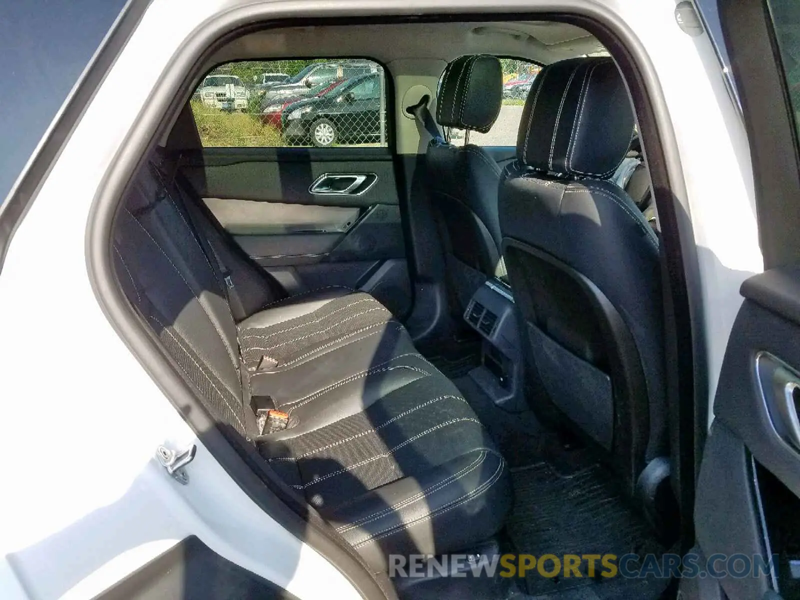 6 fotografías del automóvil dañado SALYB2EX5KA792604 LAND ROVER RANGE ROVE 2019