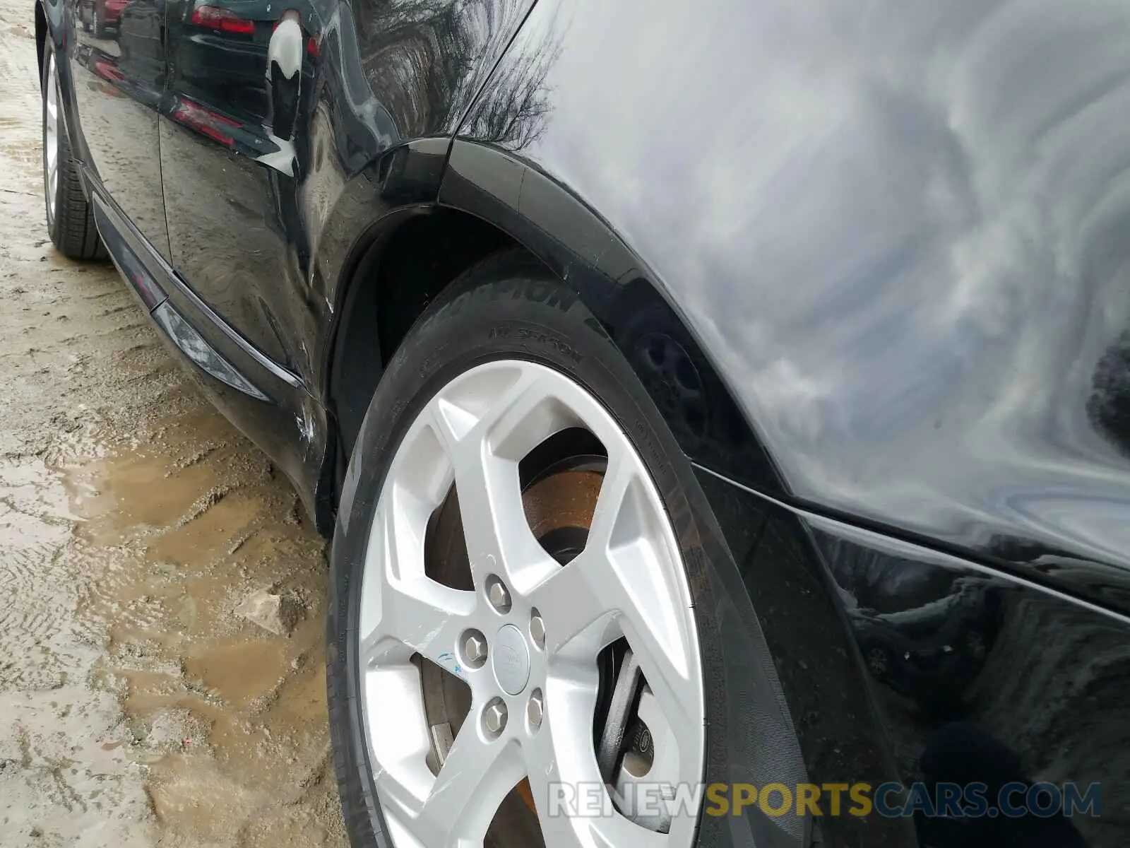 9 fotografías del automóvil dañado SALWR2SU9LA884295 LAND ROVER RANGE ROVE 2020