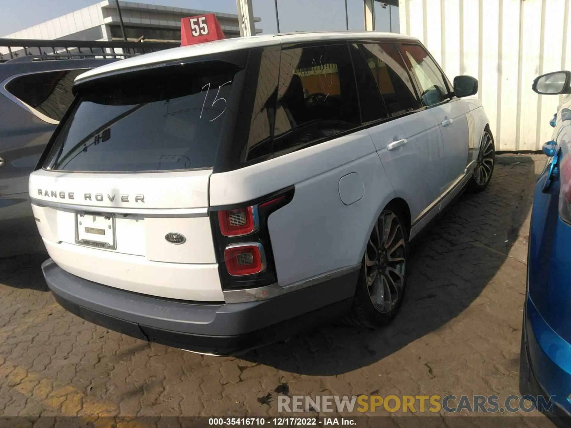 4 fotografías del automóvil dañado 00LGS2SV4KA532936 LAND ROVER RANGE ROVER 2019