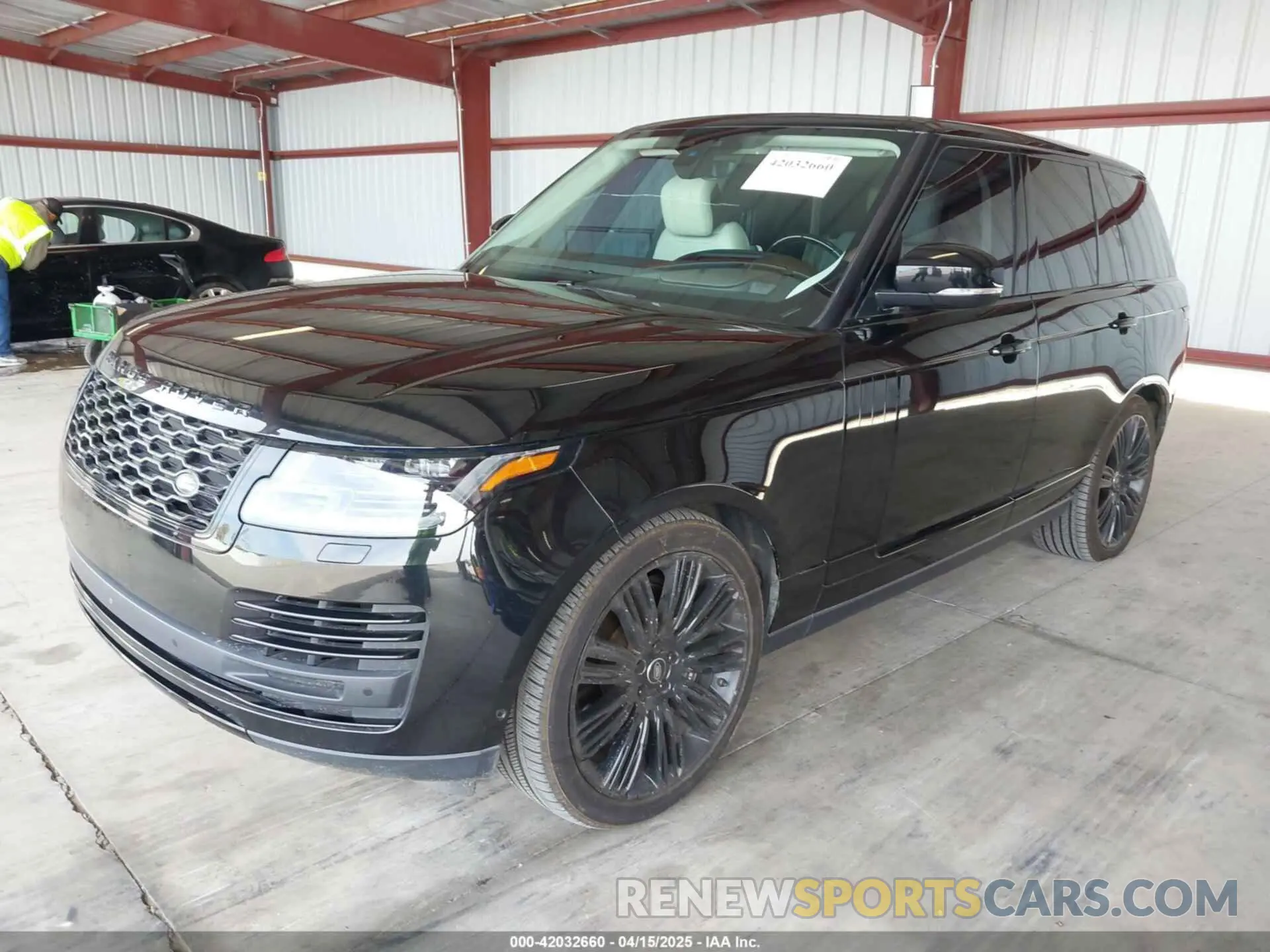 2 fotografías del automóvil dañado SALGS2RE3KA523053 LAND ROVER RANGE ROVER 2019