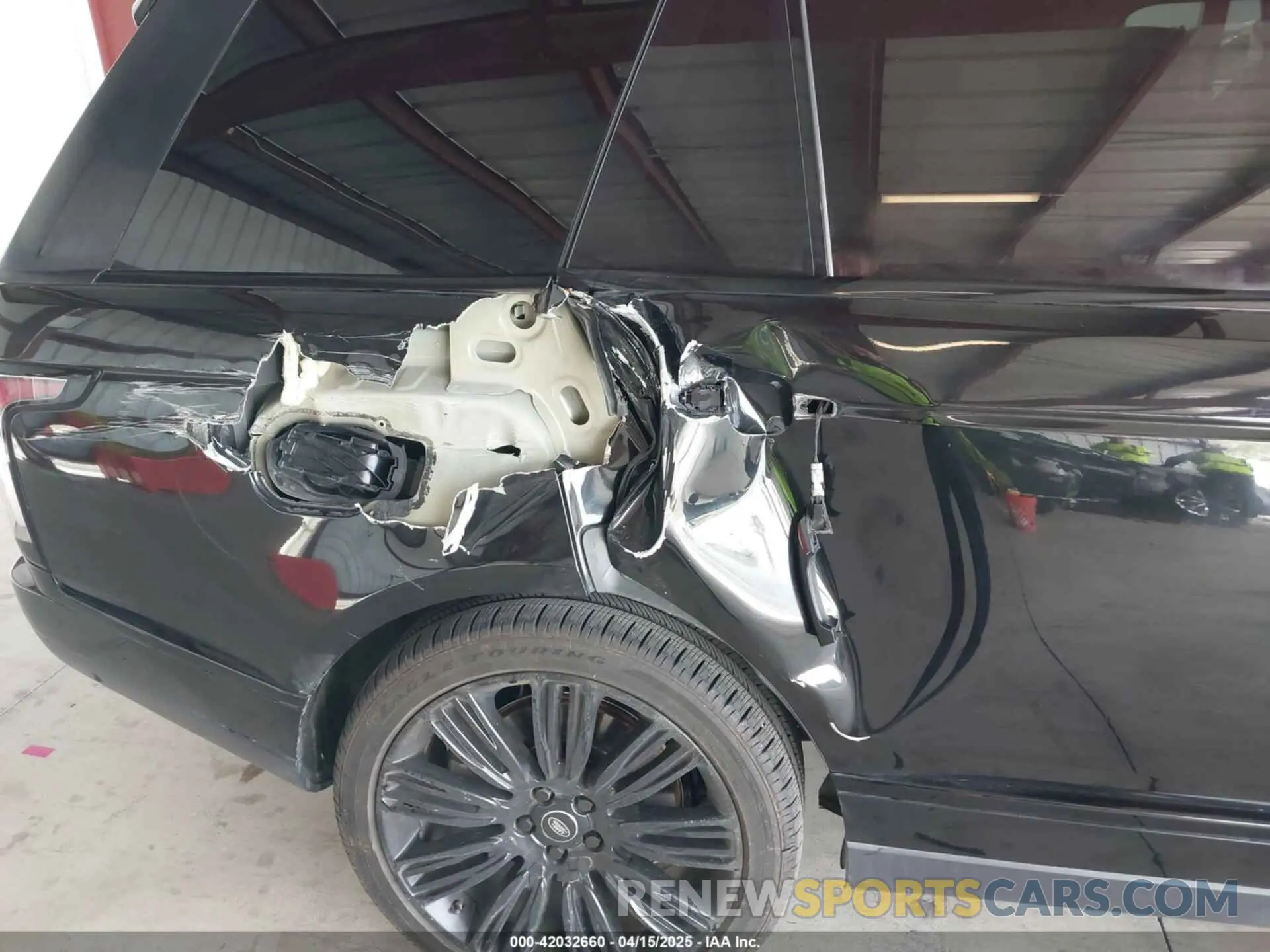 6 fotografías del automóvil dañado SALGS2RE3KA523053 LAND ROVER RANGE ROVER 2019