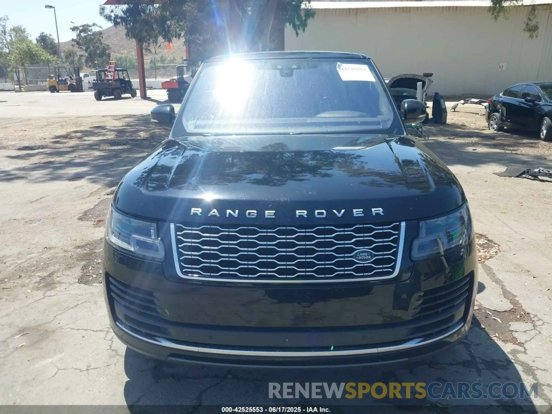 13 fotografías del automóvil dañado SALGS2RE3KA525210 LAND ROVER RANGE ROVER 2019