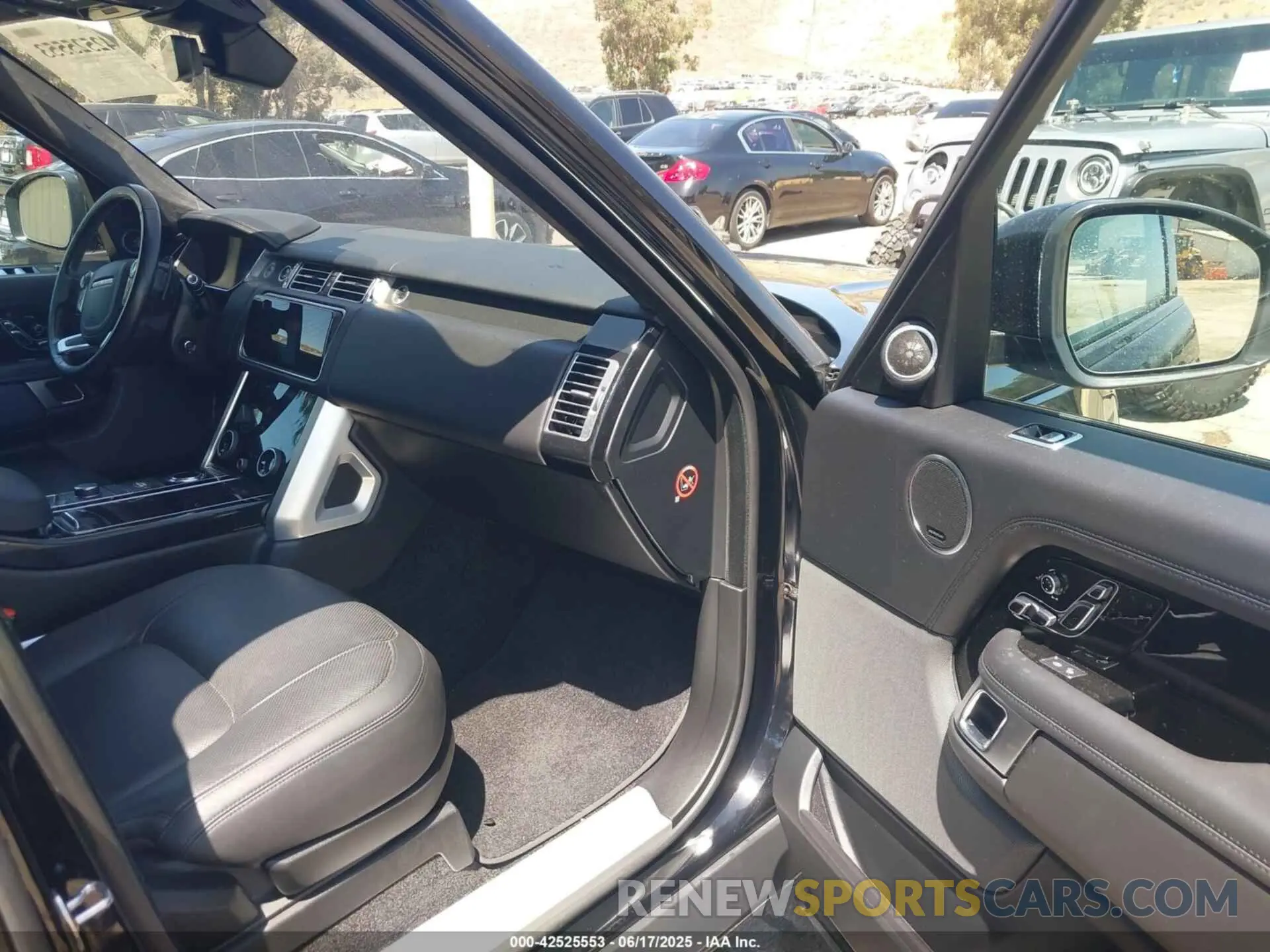 5 fotografías del automóvil dañado SALGS2RE3KA525210 LAND ROVER RANGE ROVER 2019