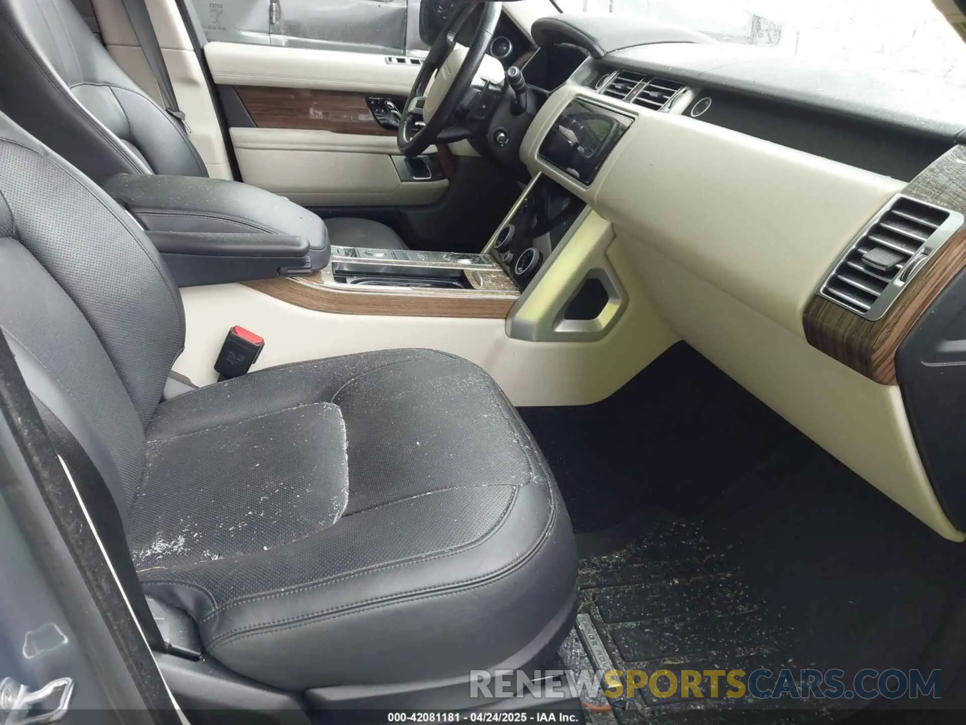 5 fotografías del automóvil dañado SALGS2RE5KA516721 LAND ROVER RANGE ROVER 2019