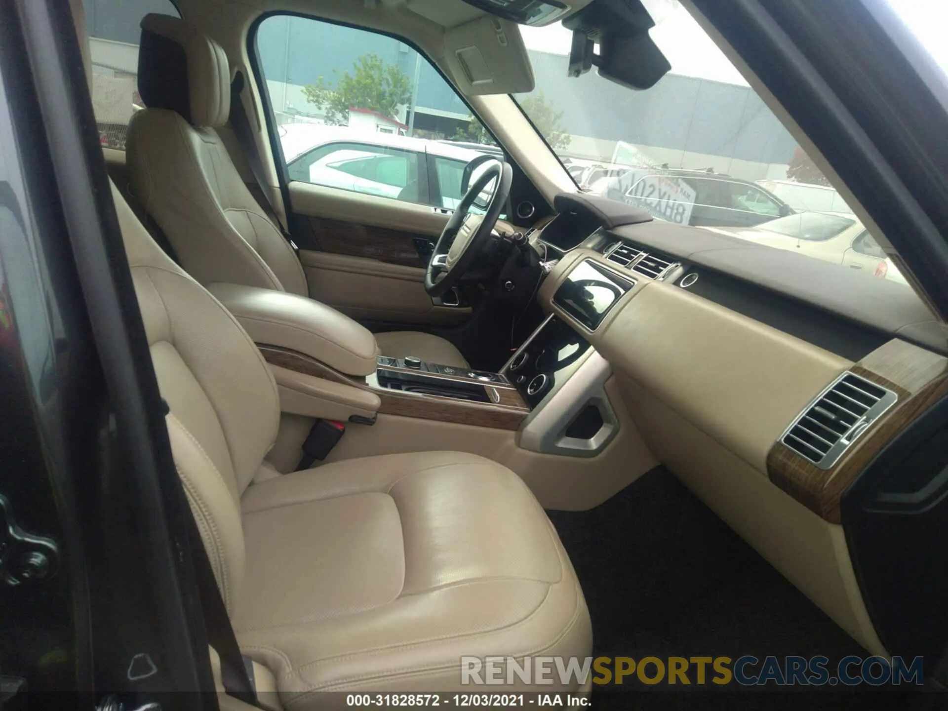 5 fotografías del automóvil dañado SALGS2RE6KA547301 LAND ROVER RANGE ROVER 2019