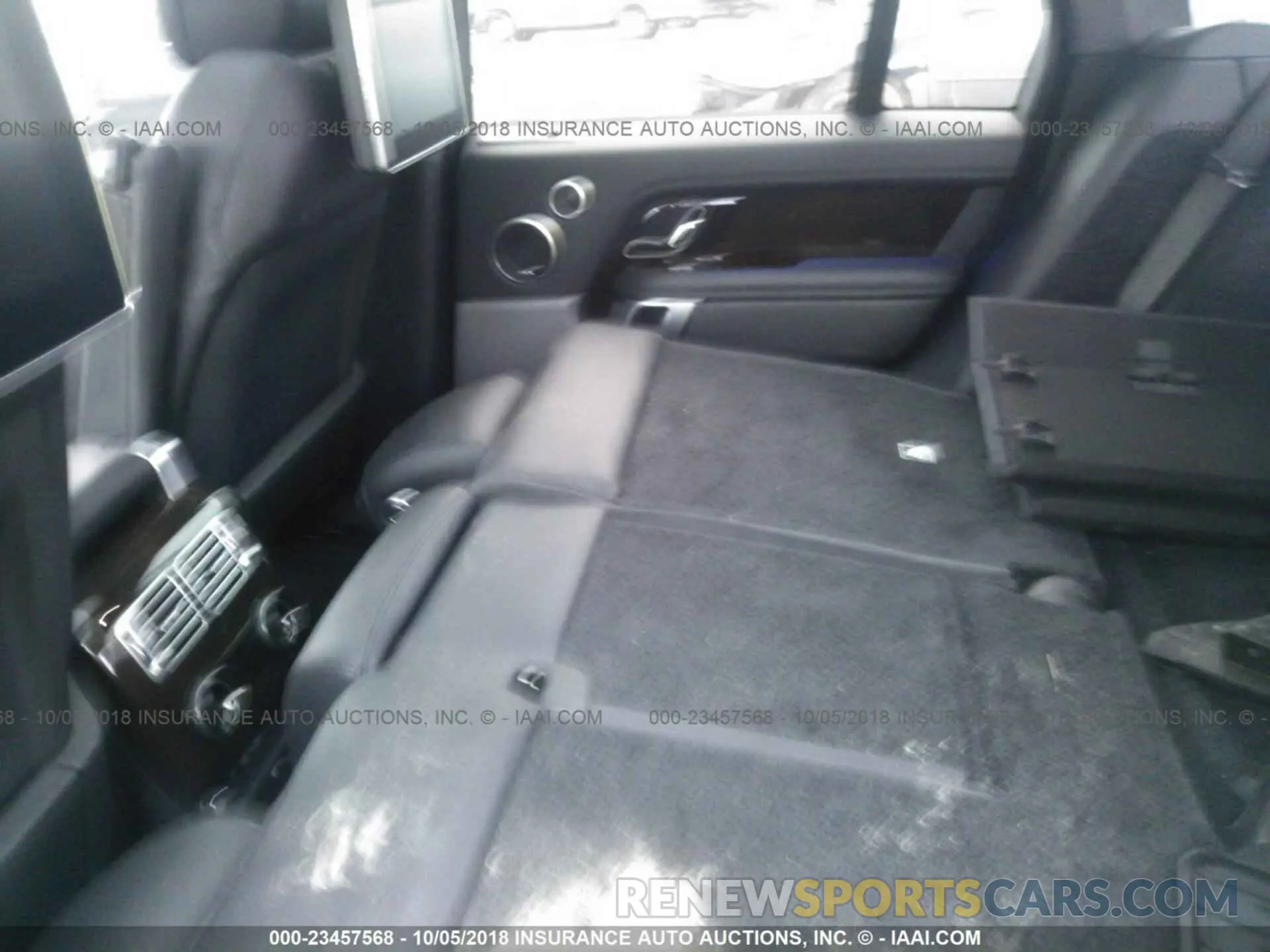 8 fotografías del automóvil dañado SALGS2RE7KA517899 Land rover Range rover 2019