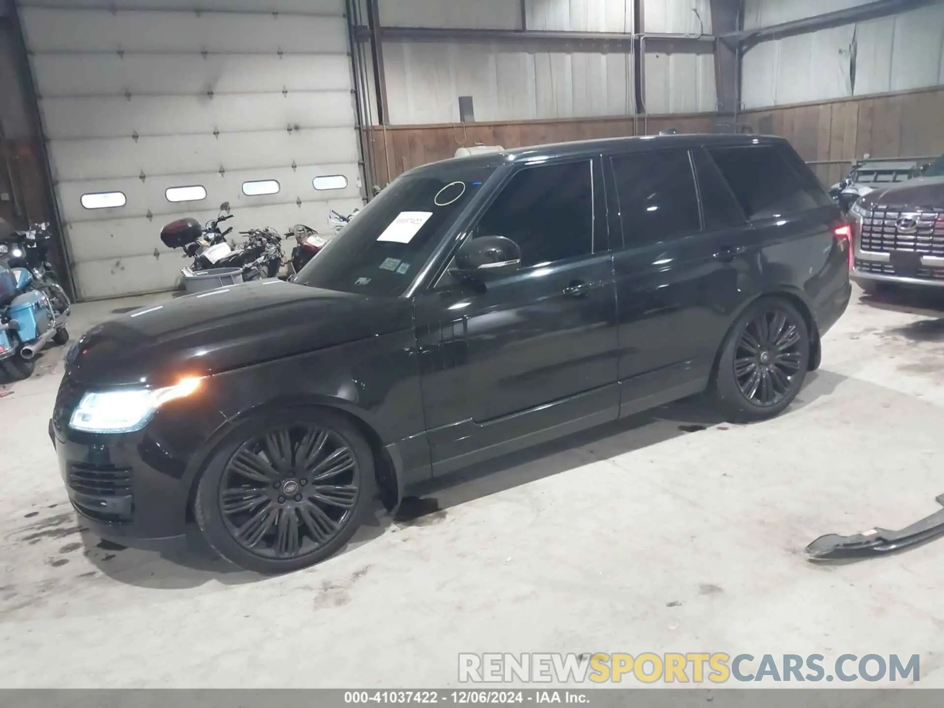 2 fotografías del automóvil dañado SALGS2RE8KA558929 LAND ROVER RANGE ROVER 2019