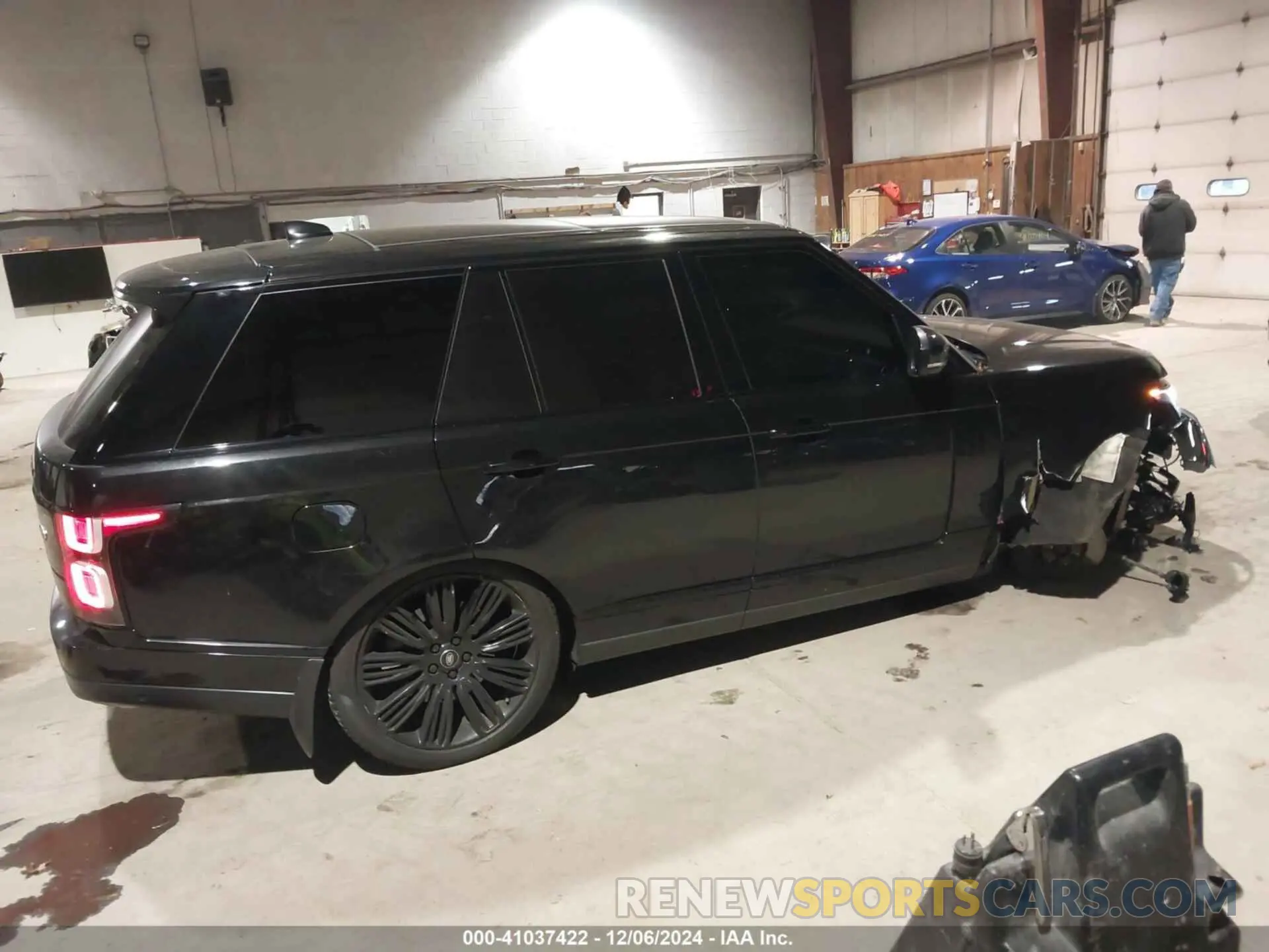 4 fotografías del automóvil dañado SALGS2RE8KA558929 LAND ROVER RANGE ROVER 2019