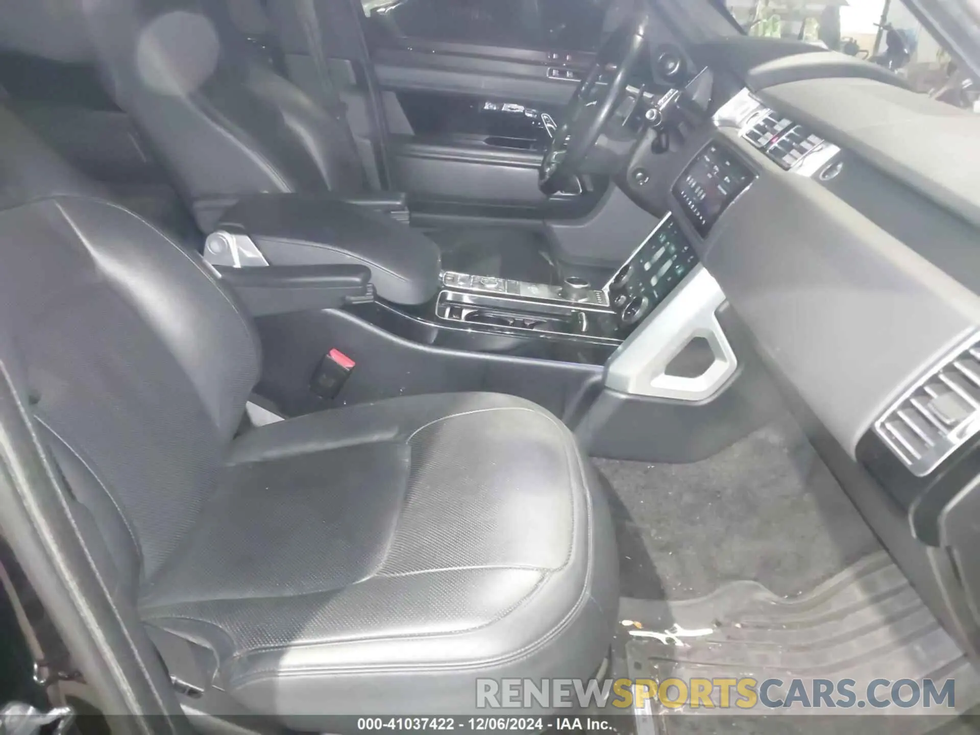 5 fotografías del automóvil dañado SALGS2RE8KA558929 LAND ROVER RANGE ROVER 2019