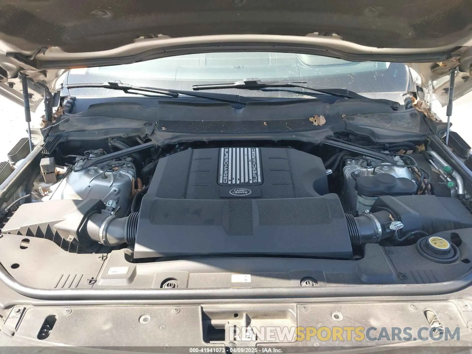 10 fotografías del automóvil dañado SALGS2RE9KA520688 LAND ROVER RANGE ROVER 2019