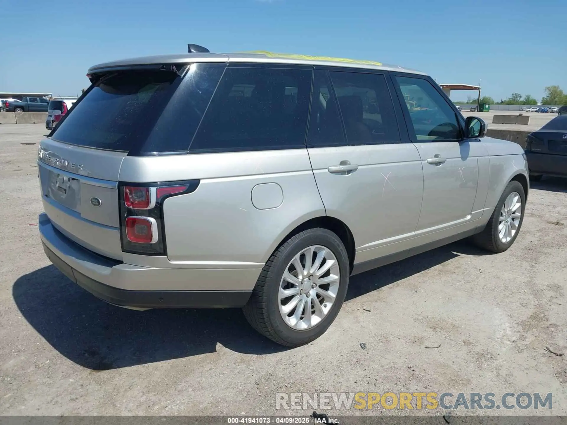 4 fotografías del automóvil dañado SALGS2RE9KA520688 LAND ROVER RANGE ROVER 2019