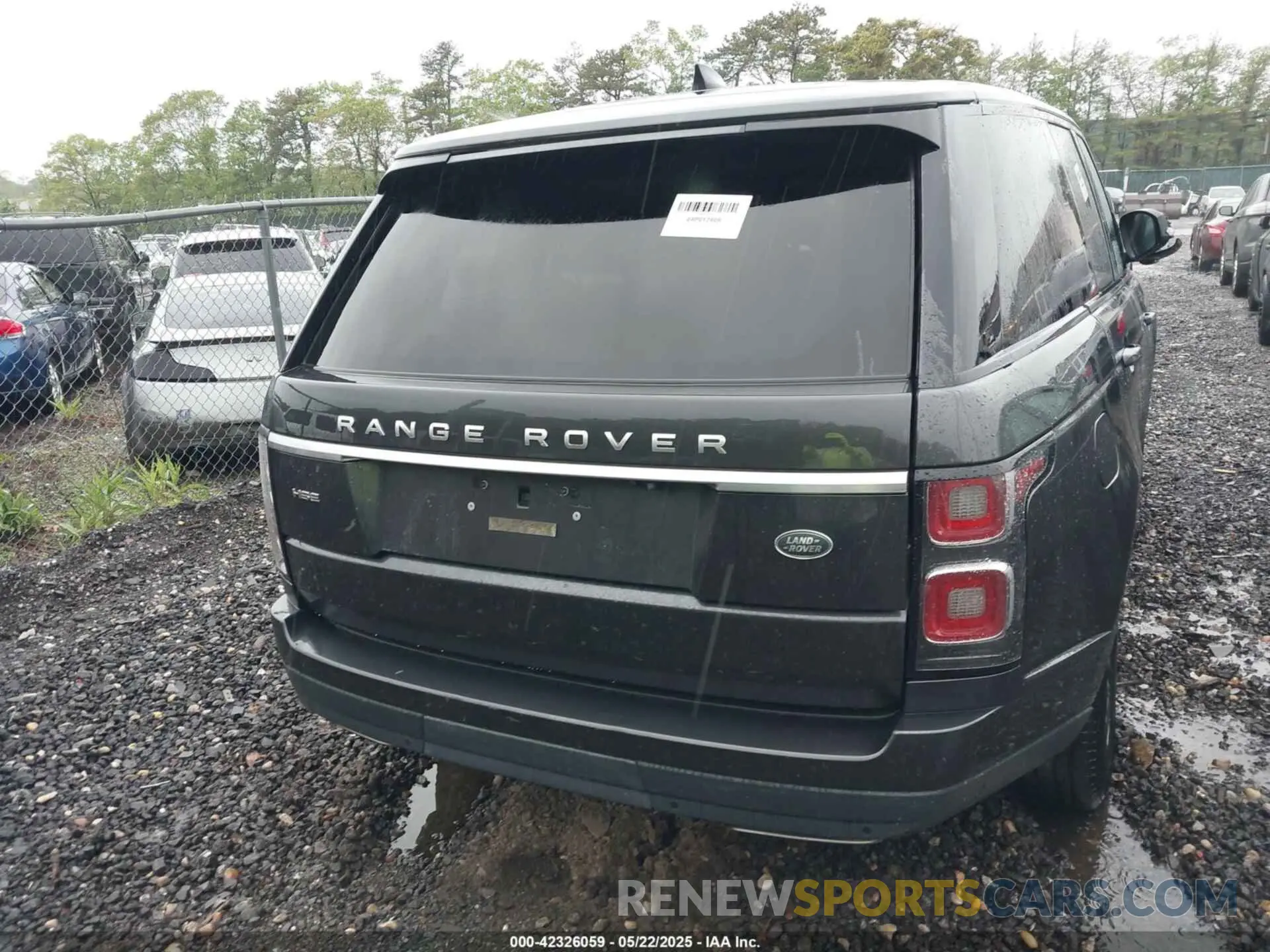 15 fotografías del automóvil dañado SALGS2SV0KA520119 LAND ROVER RANGE ROVER 2019