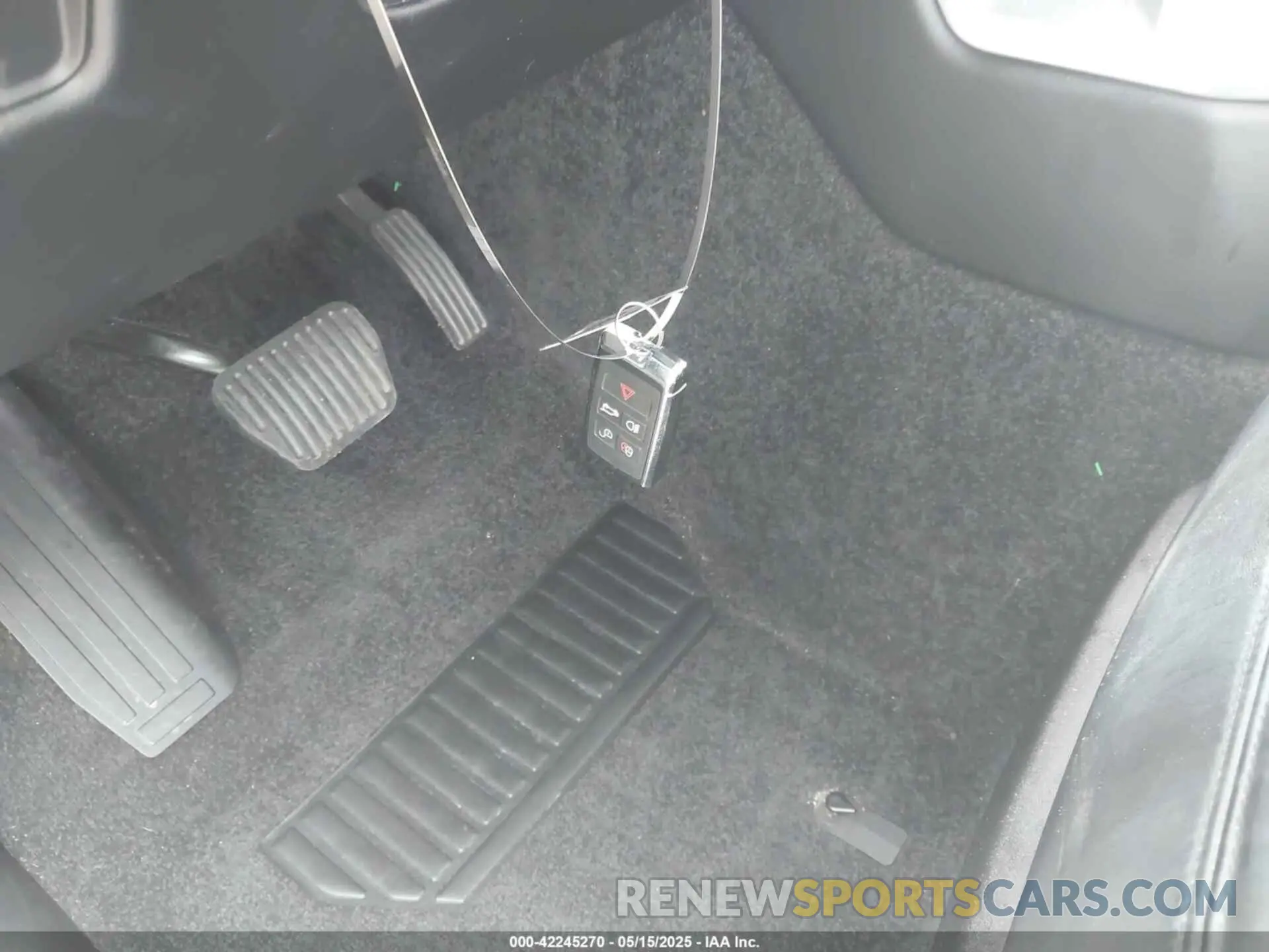 11 fotografías del automóvil dañado SALGS2SV0KA537745 LAND ROVER RANGE ROVER 2019