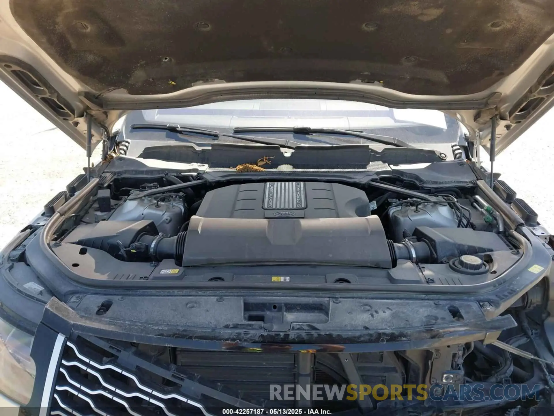 10 fotografías del automóvil dañado SALGS2SV2KA550061 LAND ROVER RANGE ROVER 2019