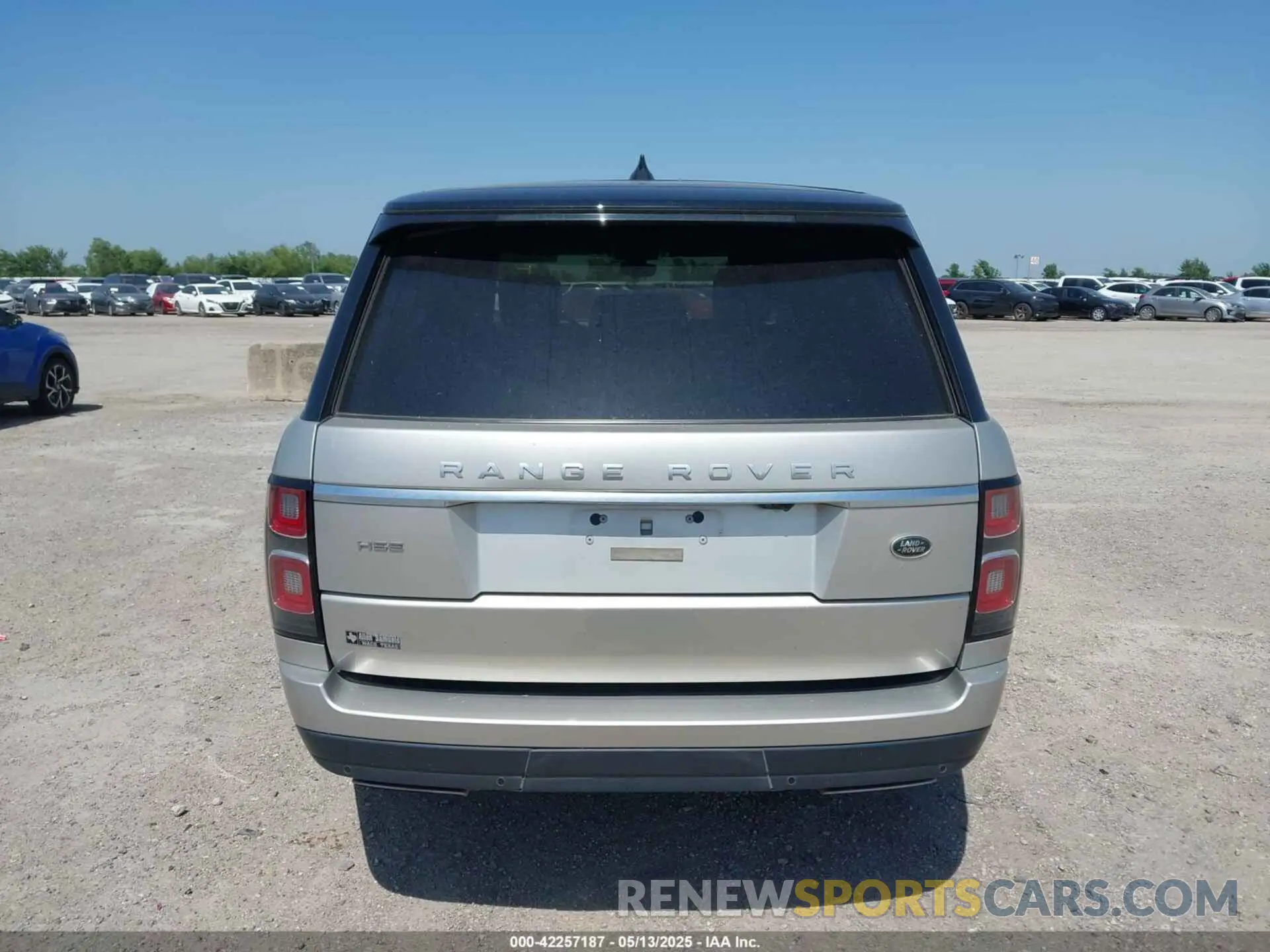 16 fotografías del automóvil dañado SALGS2SV2KA550061 LAND ROVER RANGE ROVER 2019