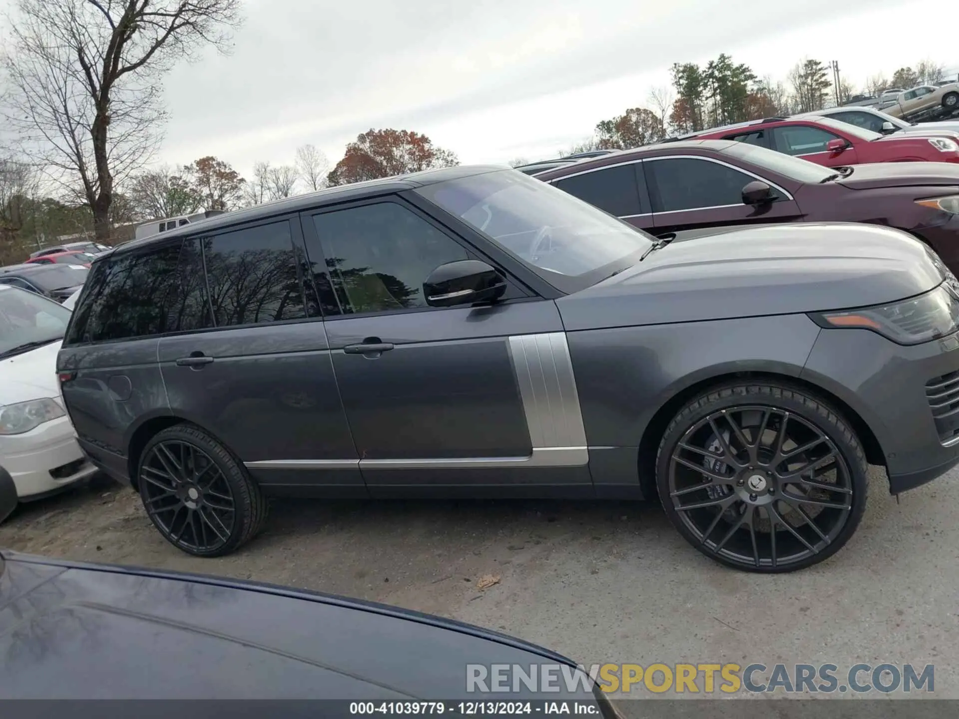 13 fotografías del automóvil dañado SALGS2SV4KA531639 LAND ROVER RANGE ROVER 2019