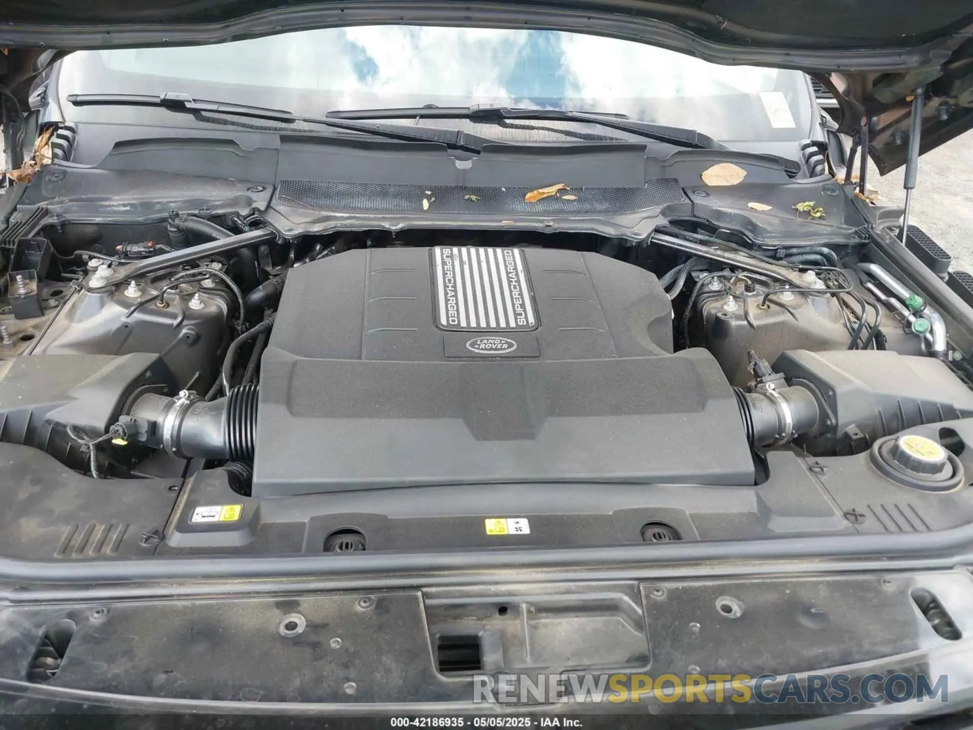 10 fotografías del automóvil dañado SALGS2SVXKA516370 LAND ROVER RANGE ROVER 2019