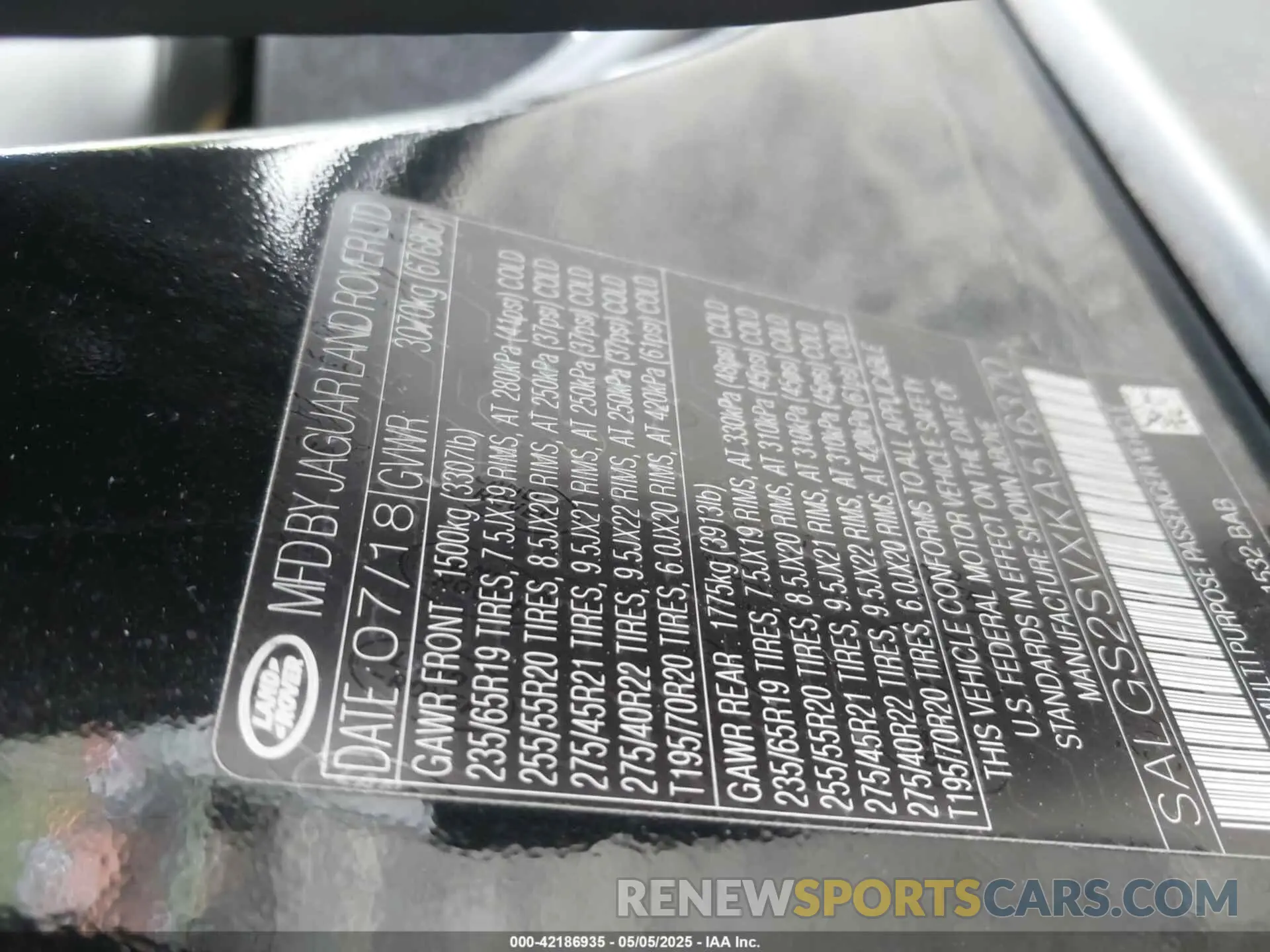 9 fotografías del automóvil dañado SALGS2SVXKA516370 LAND ROVER RANGE ROVER 2019