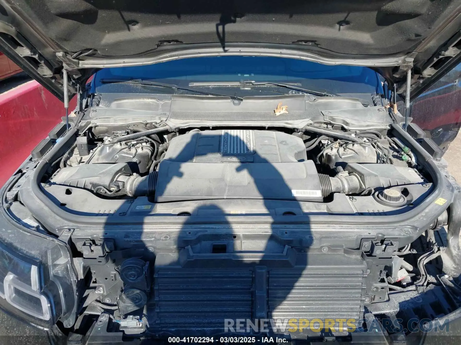 10 fotografías del automóvil dañado SALGS2SVXKA544332 LAND ROVER RANGE ROVER 2019