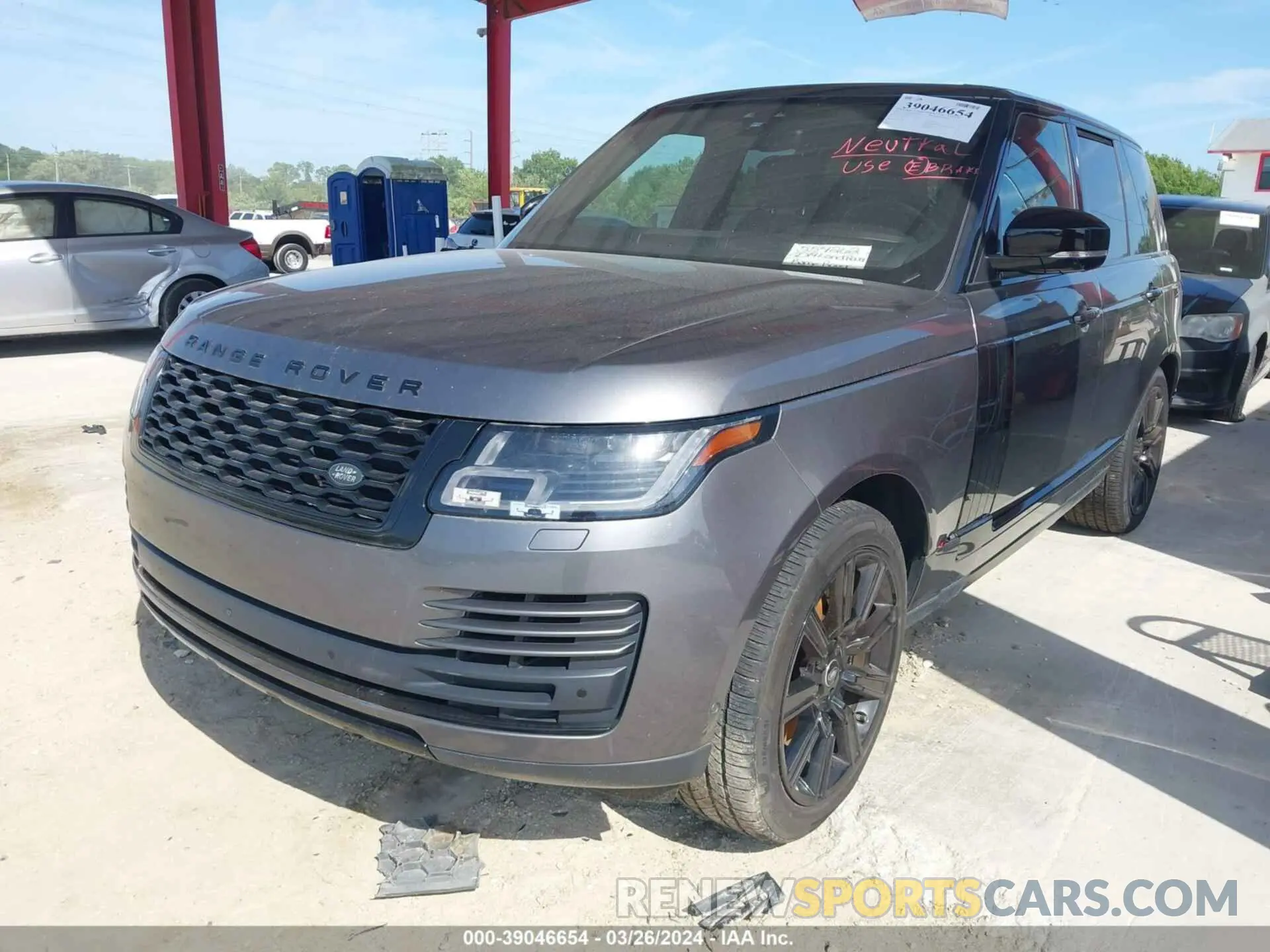 2 fotografías del automóvil dañado SALGS2SVXKA554262 LAND ROVER RANGE ROVER 2019