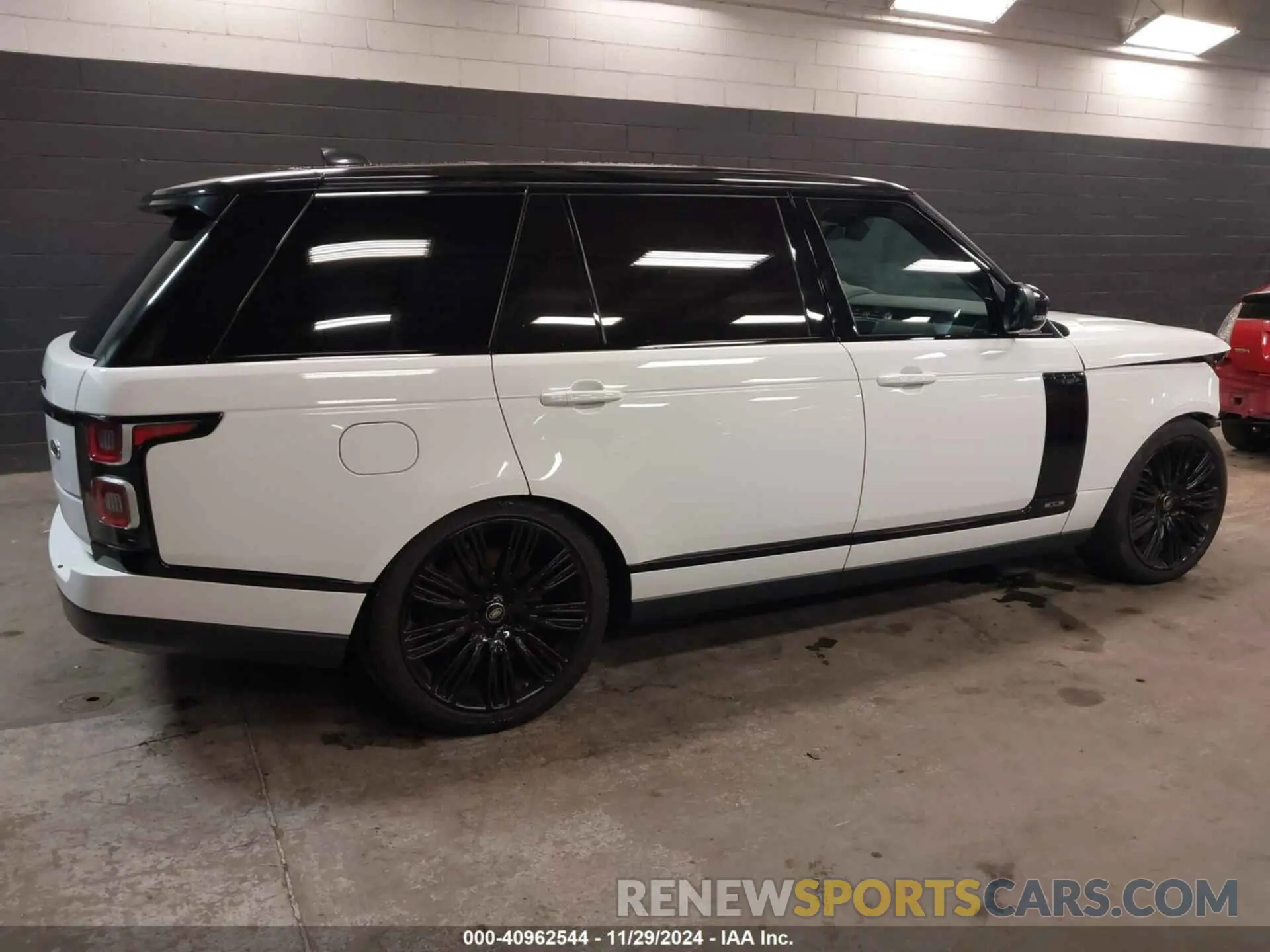 4 fotografías del automóvil dañado SALGS5RE1KA543254 LAND ROVER RANGE ROVER 2019