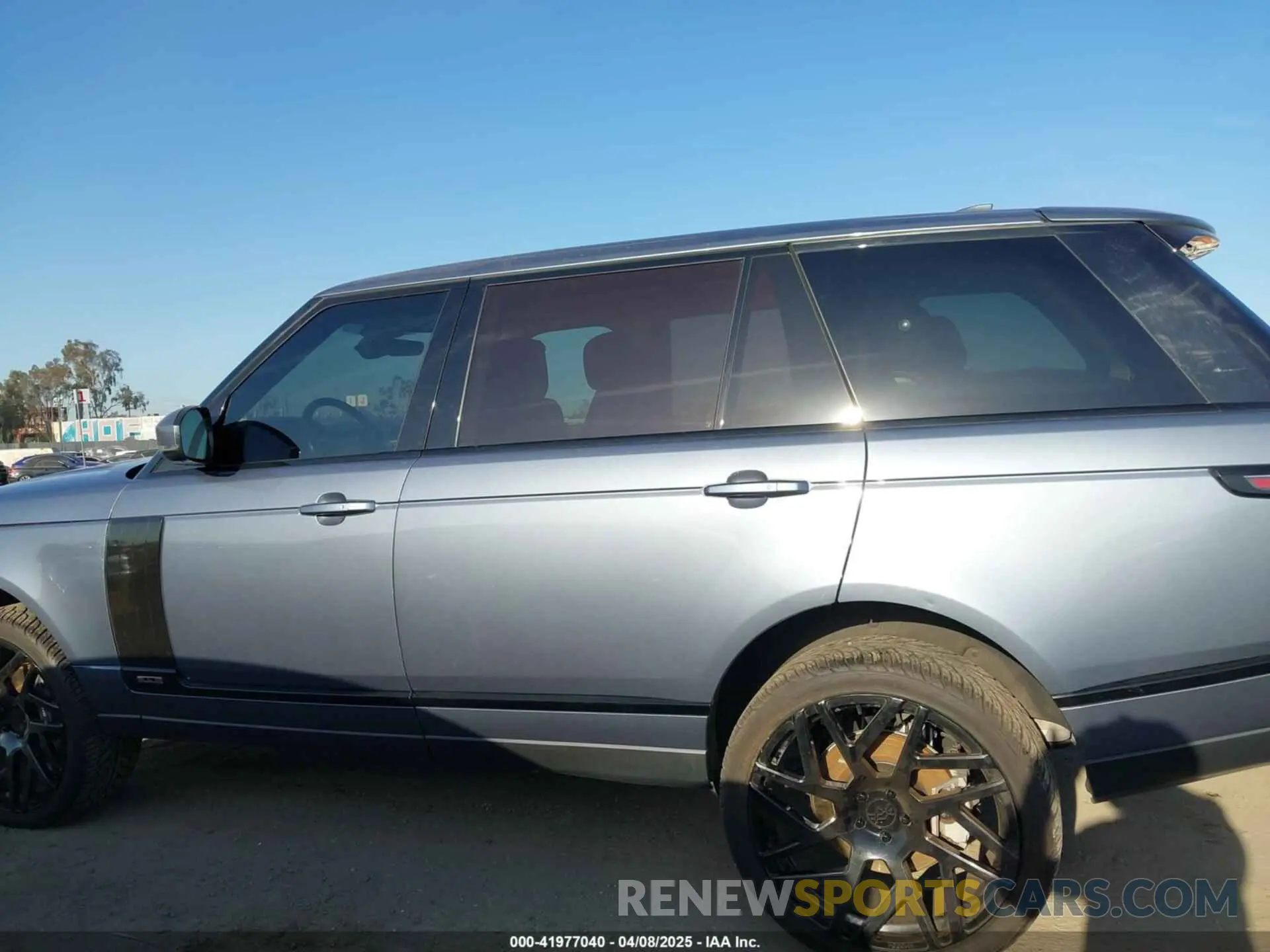 14 fotografías del automóvil dañado SALGS5RE7KA527799 LAND ROVER RANGE ROVER 2019