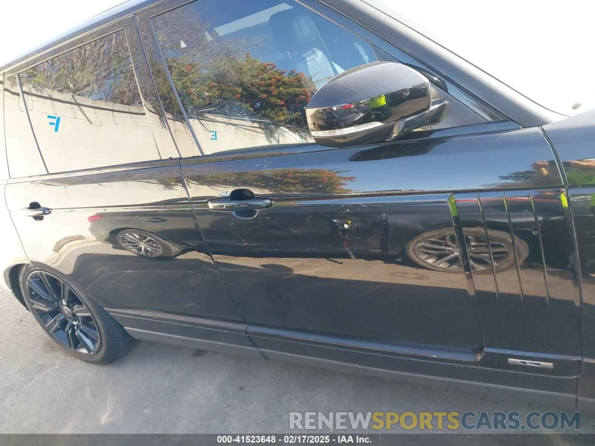 12 fotografías del automóvil dañado SALGS5RE7KA547860 LAND ROVER RANGE ROVER 2019