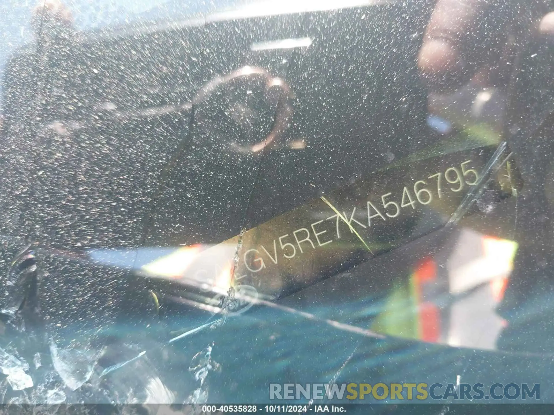 9 fotografías del automóvil dañado SALGV5RE7KA546795 LAND ROVER RANGE ROVER 2019