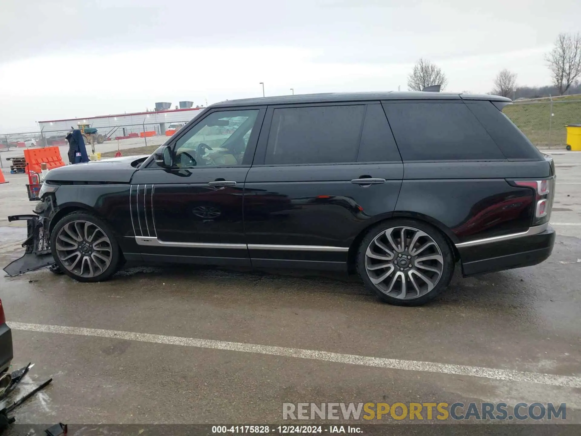 13 fotografías del automóvil dañado SALGW5SE0KA544250 LAND ROVER RANGE ROVER 2019