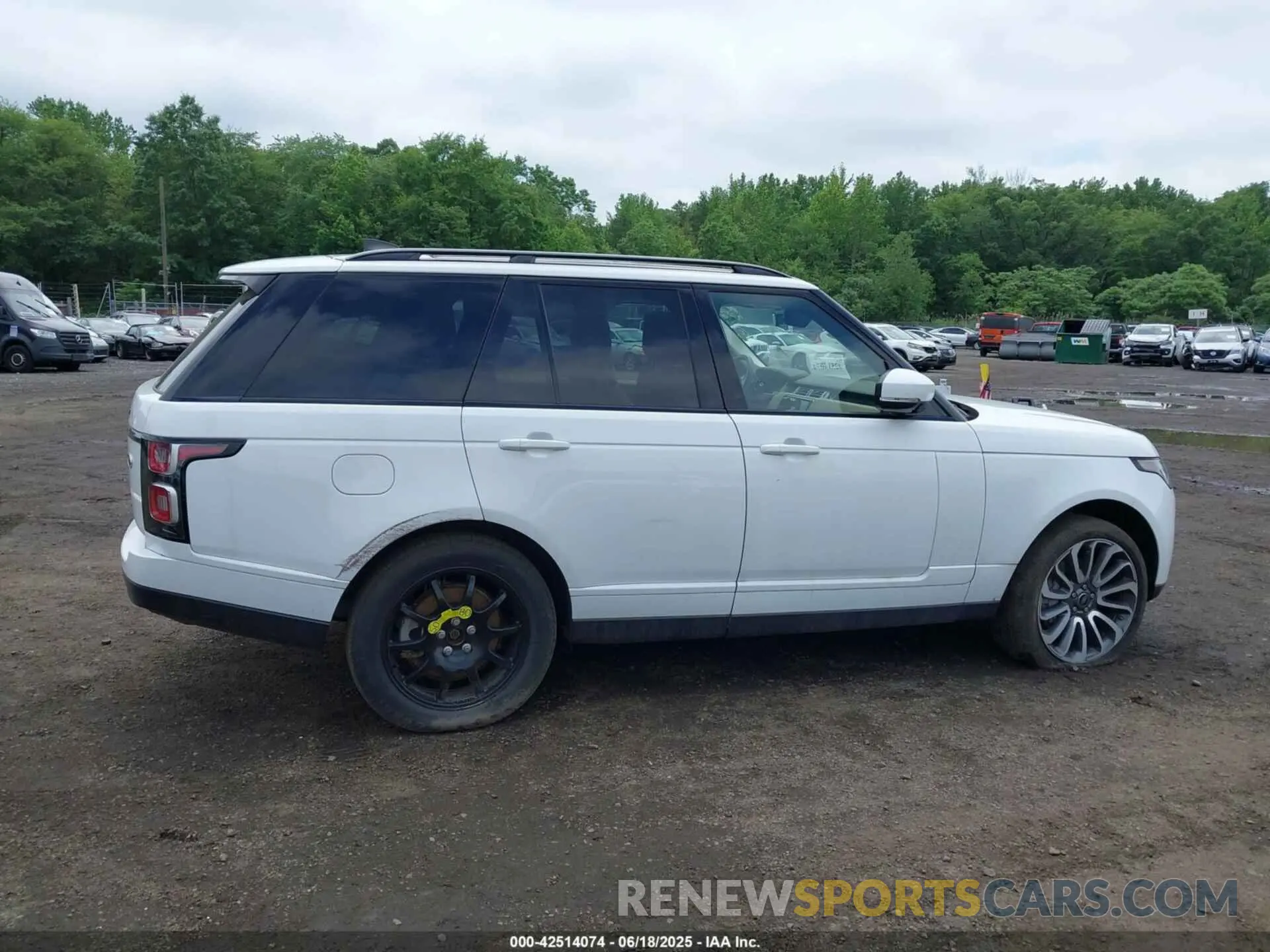 13 fotografías del automóvil dañado SALGR2SU8LA589502 LAND ROVER RANGE ROVER 2020