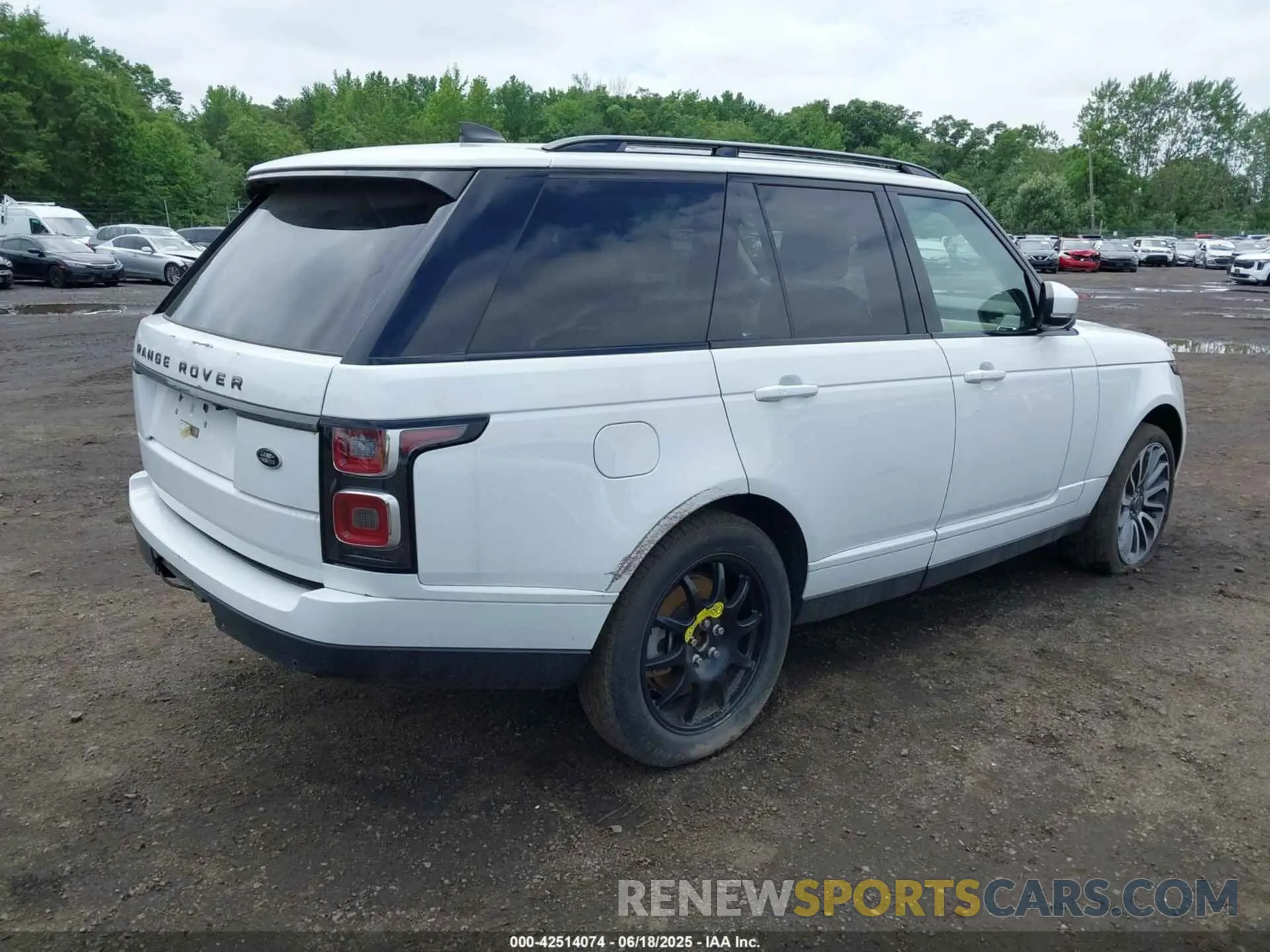4 fotografías del automóvil dañado SALGR2SU8LA589502 LAND ROVER RANGE ROVER 2020
