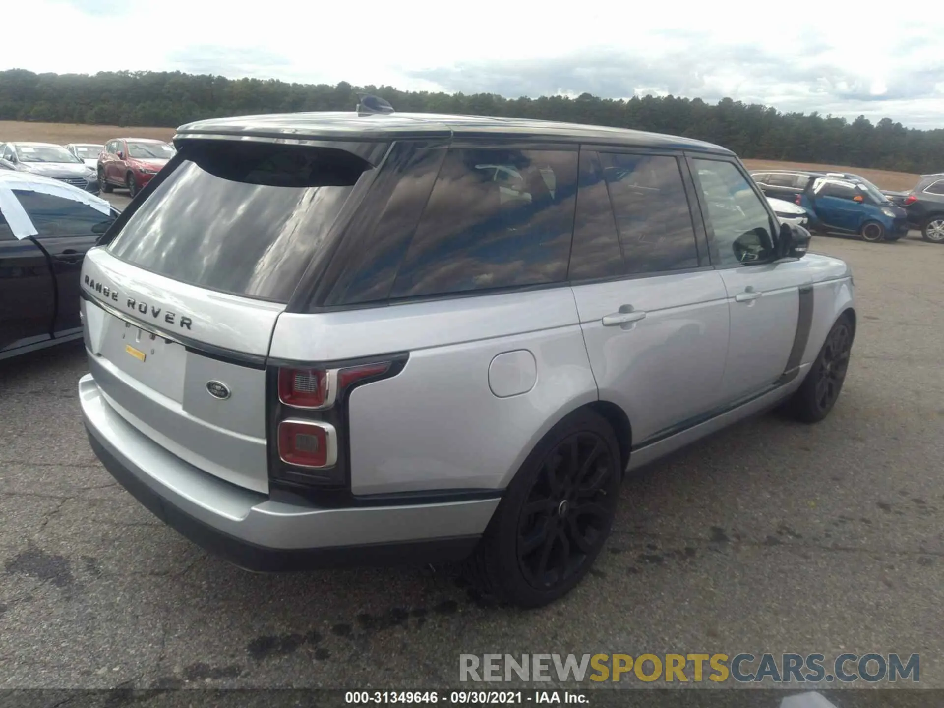 4 fotografías del automóvil dañado SALGS2RU4LA403612 LAND ROVER RANGE ROVER 2020