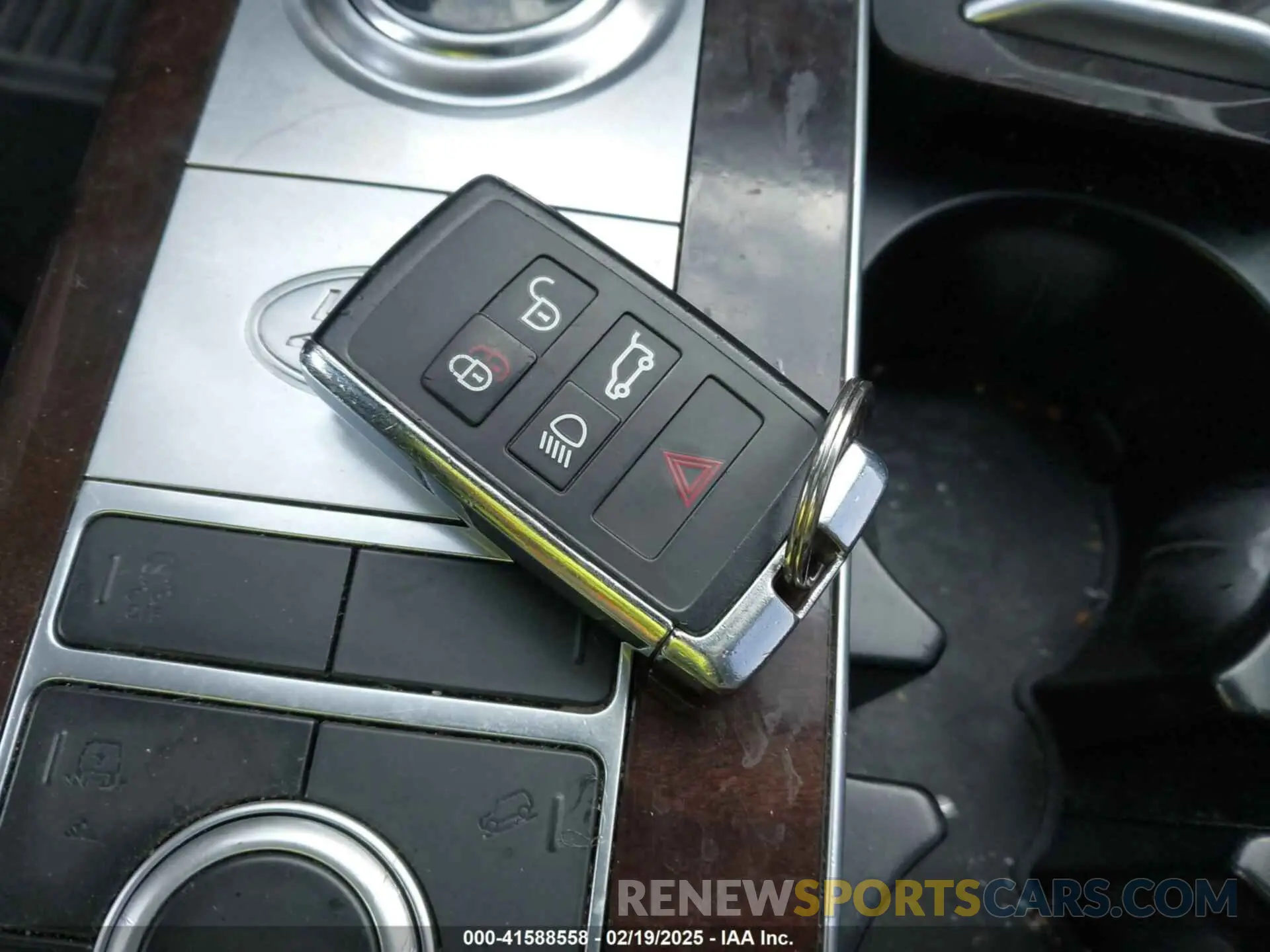 11 fotografías del automóvil dañado SALGS2RU8LA581250 LAND ROVER RANGE ROVER 2020