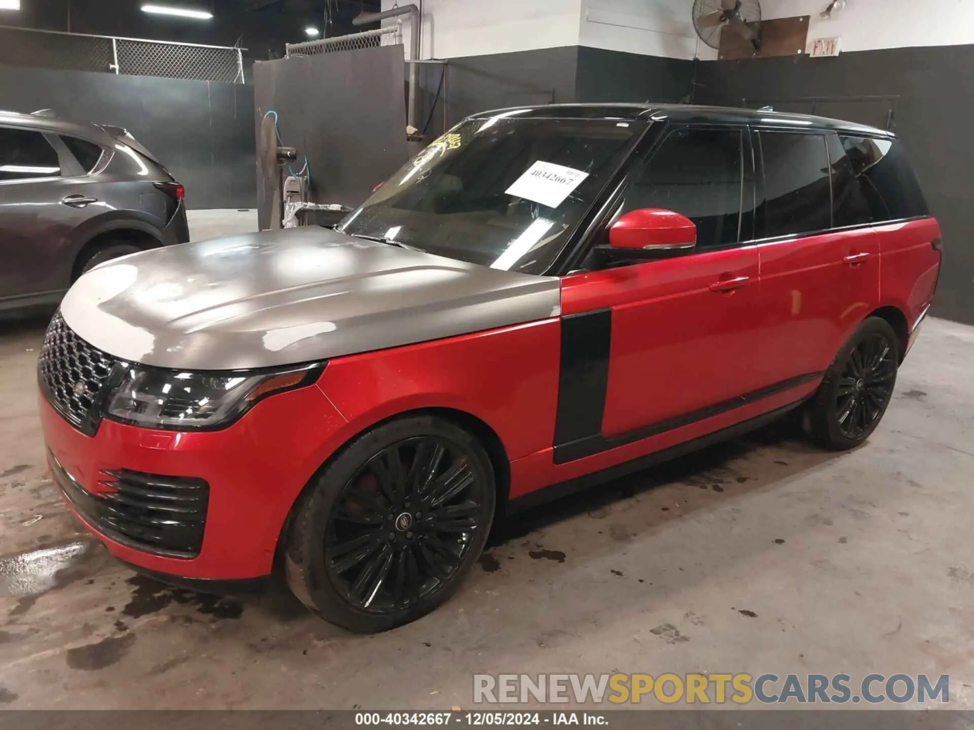 2 fotografías del automóvil dañado SALGS2SE2LA591386 LAND ROVER RANGE ROVER 2020