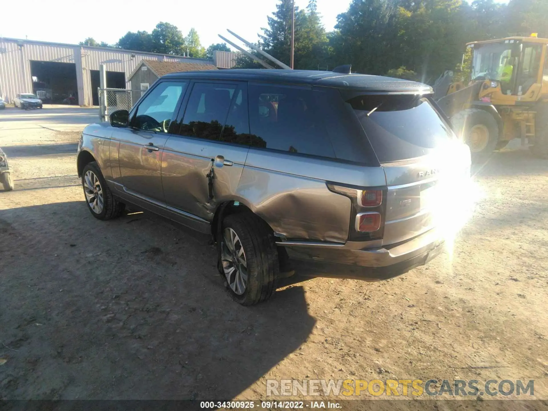 3 fotografías del automóvil dañado SALGS2SEXLA571418 LAND ROVER RANGE ROVER 2020