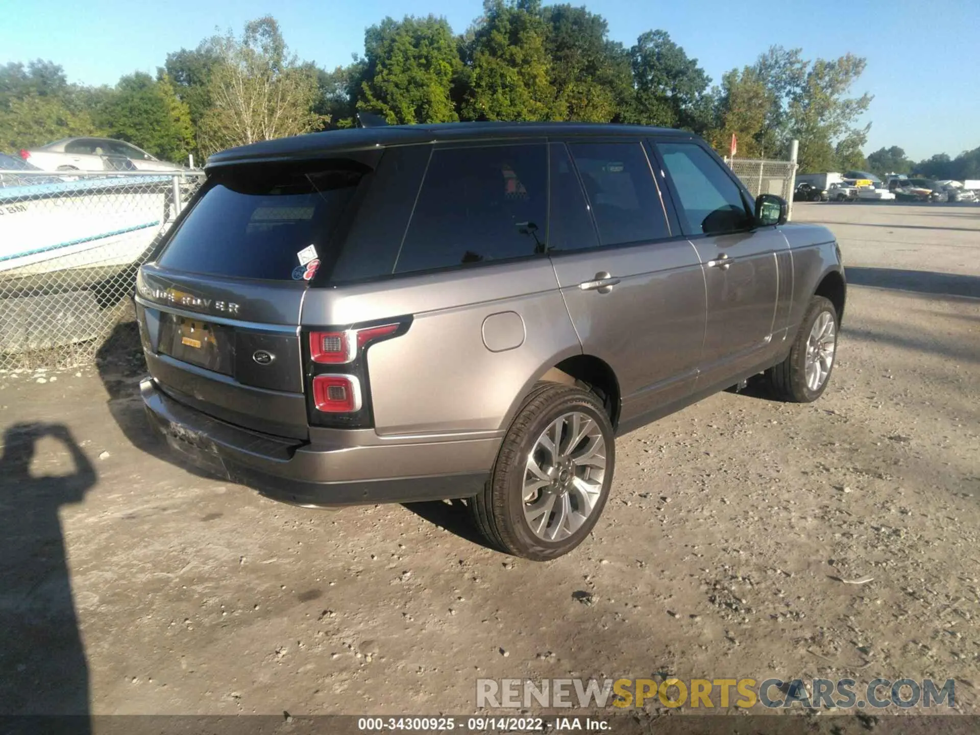 4 fotografías del automóvil dañado SALGS2SEXLA571418 LAND ROVER RANGE ROVER 2020