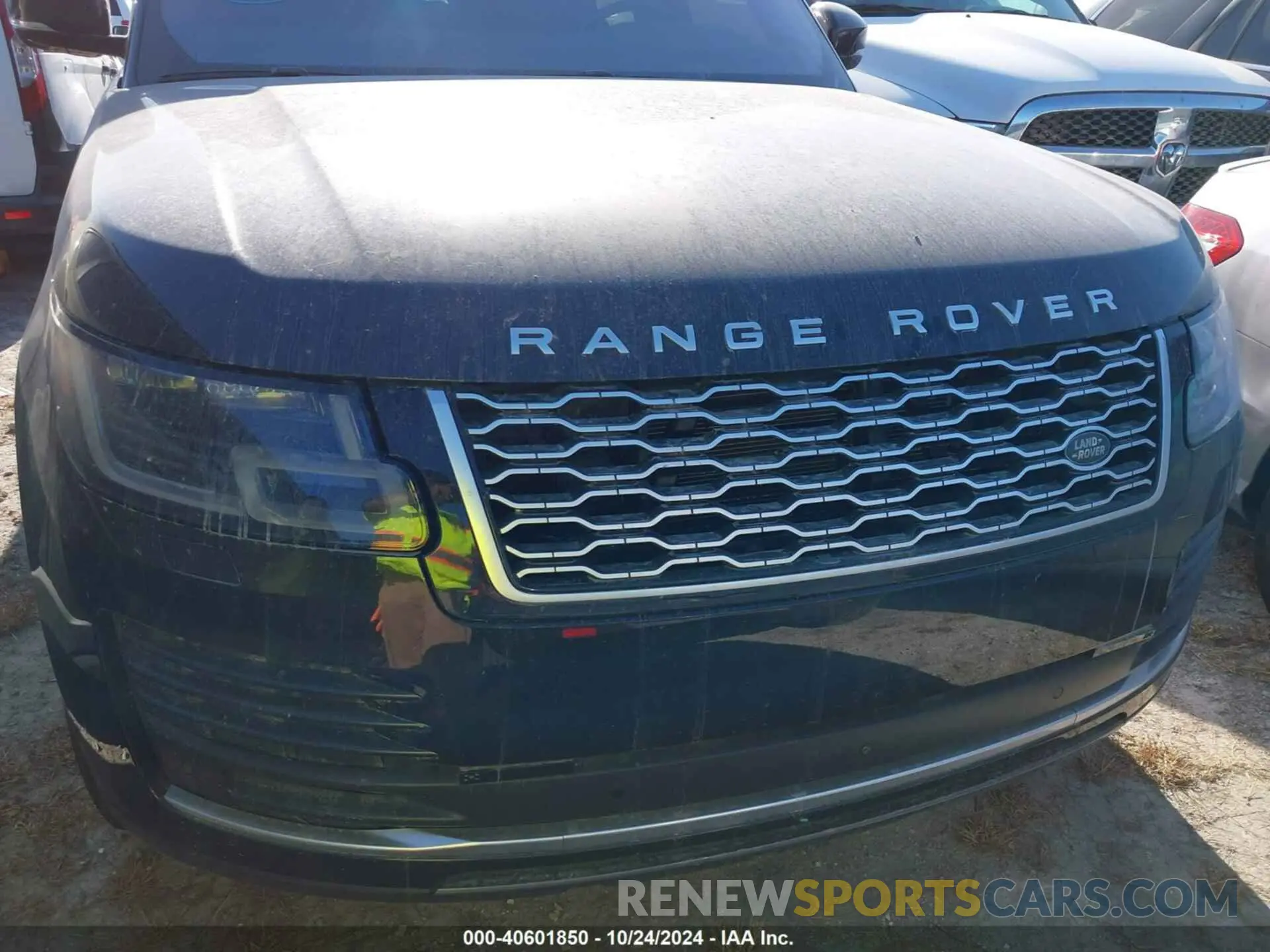 6 fotografías del automóvil dañado SALGS5SE2LA402060 LAND ROVER RANGE ROVER 2020