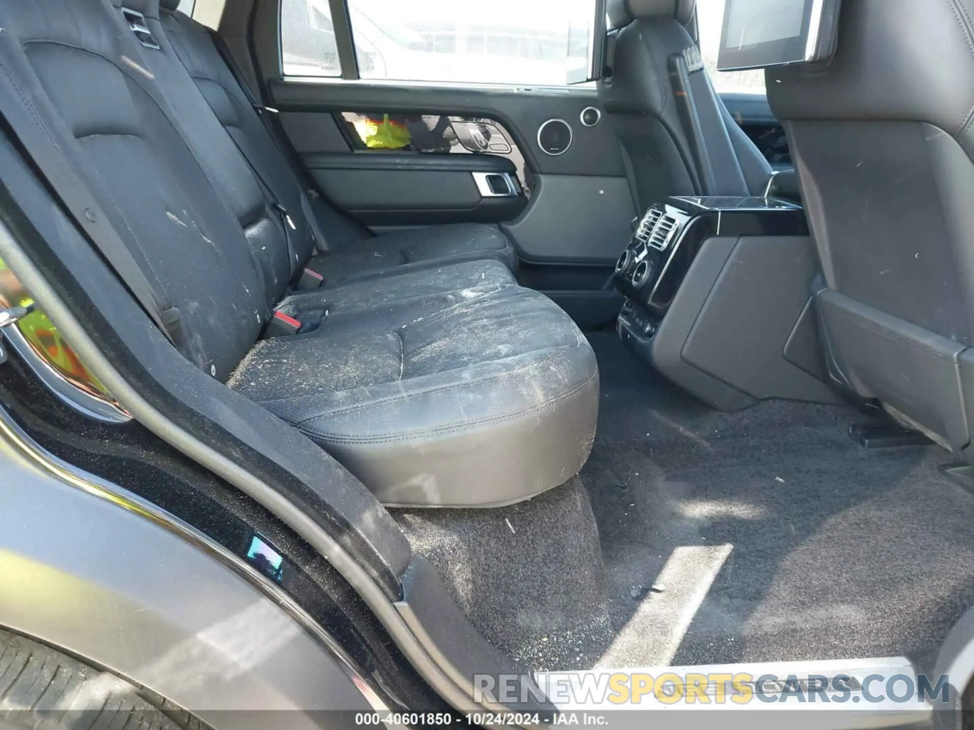 8 fotografías del automóvil dañado SALGS5SE2LA402060 LAND ROVER RANGE ROVER 2020